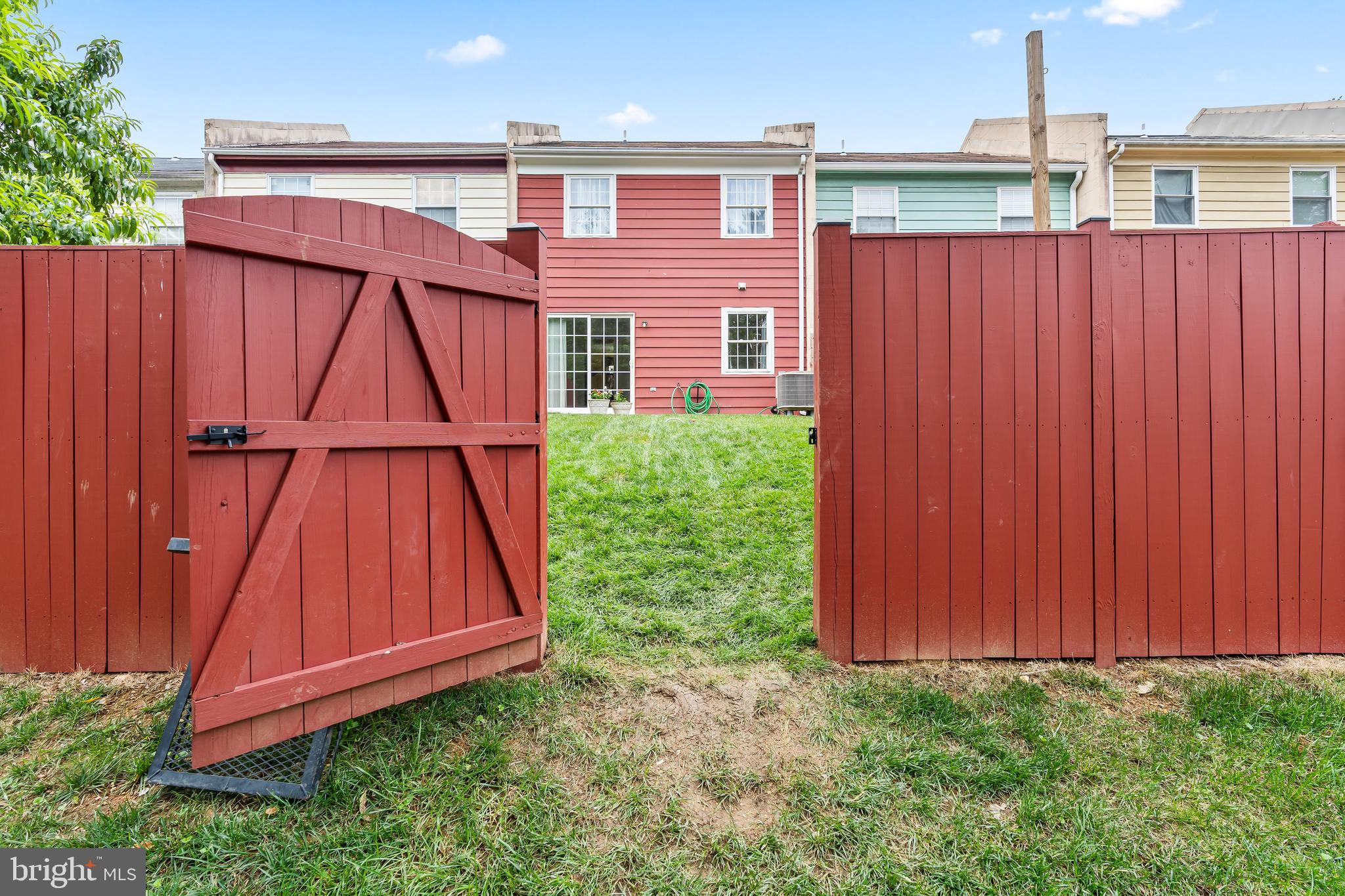 WILLOWCREST - Residential