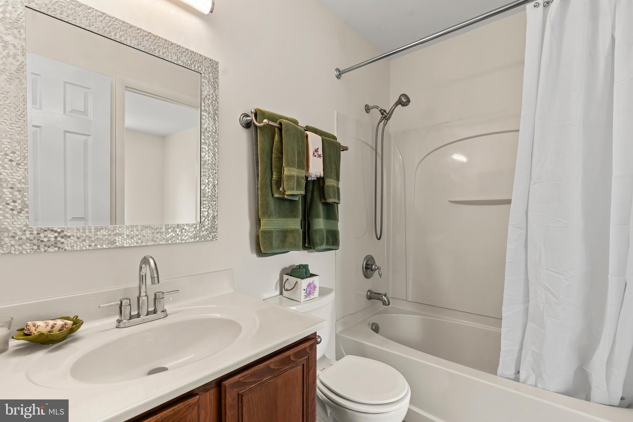 WILLOWCREST - Residential