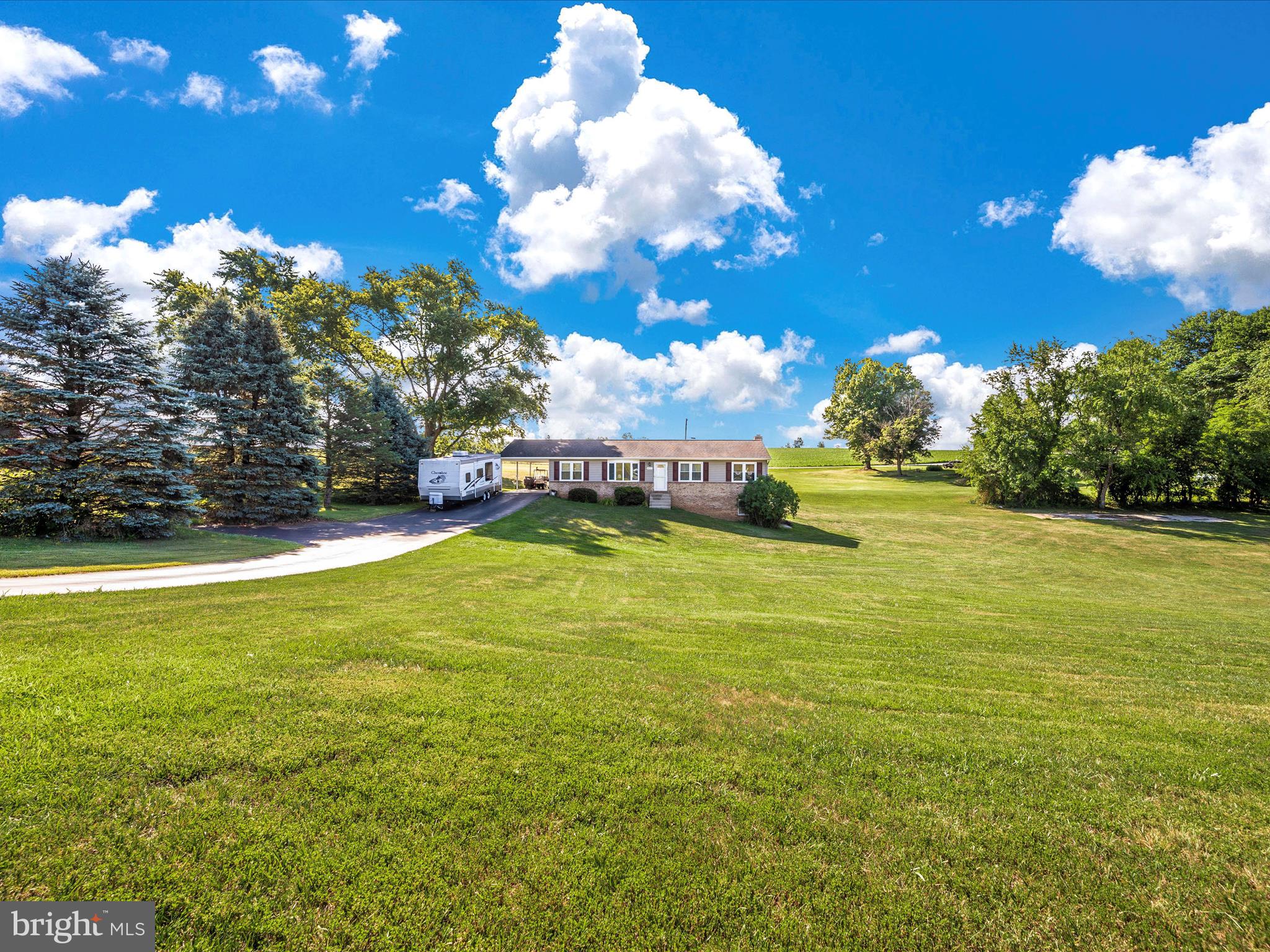 HIGHVIEW - Residential