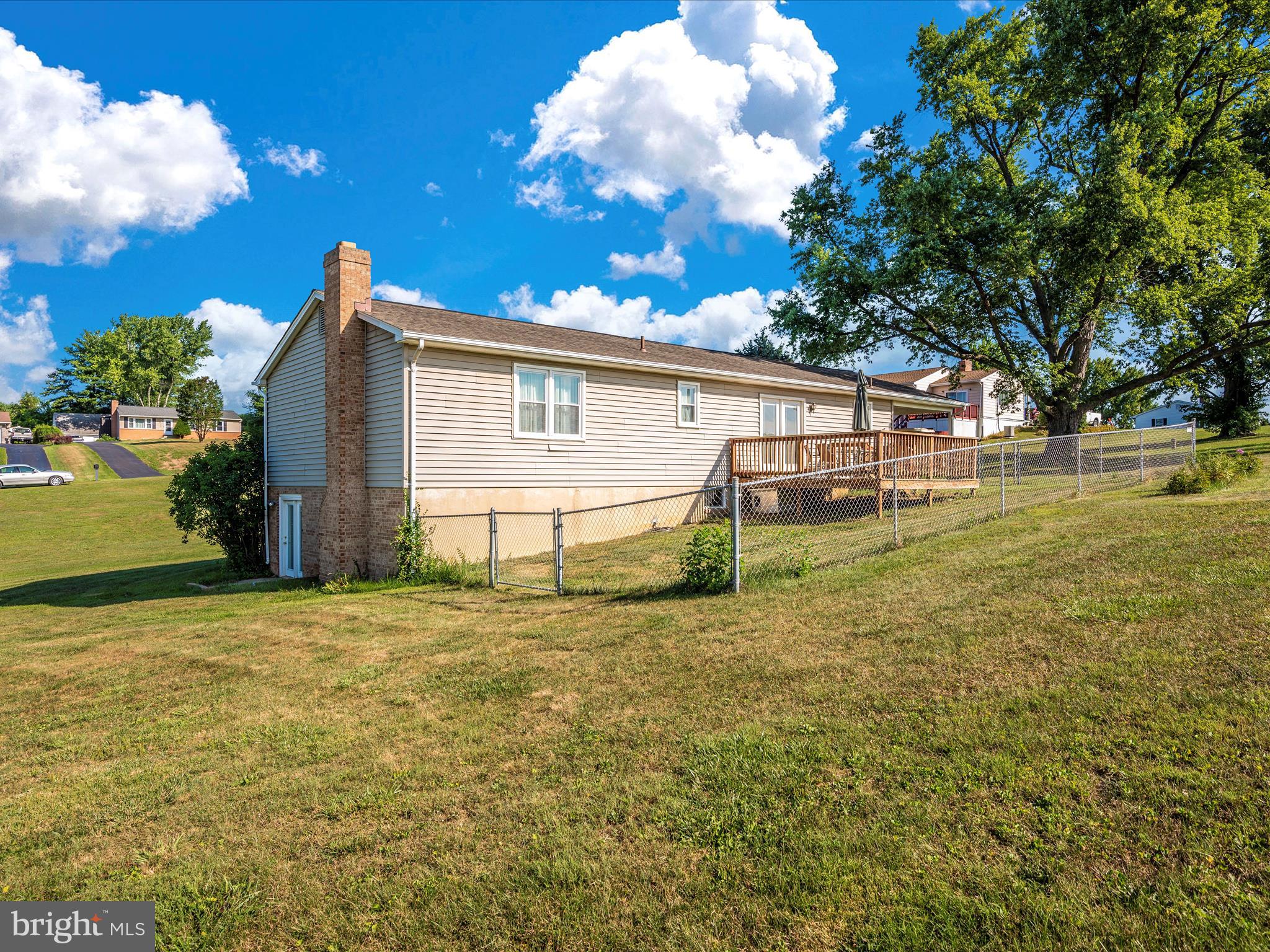 HIGHVIEW - Residential