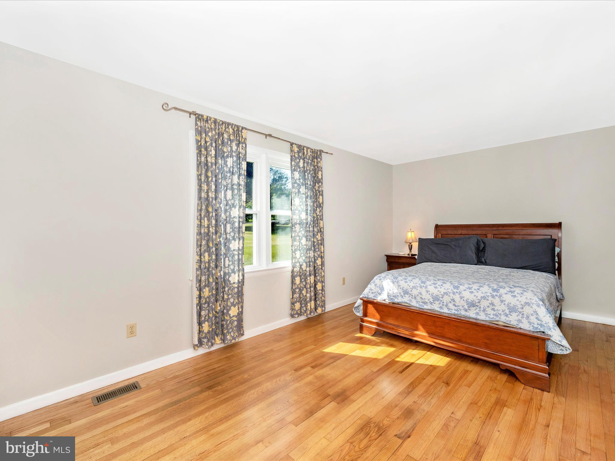 HIGHVIEW - Residential