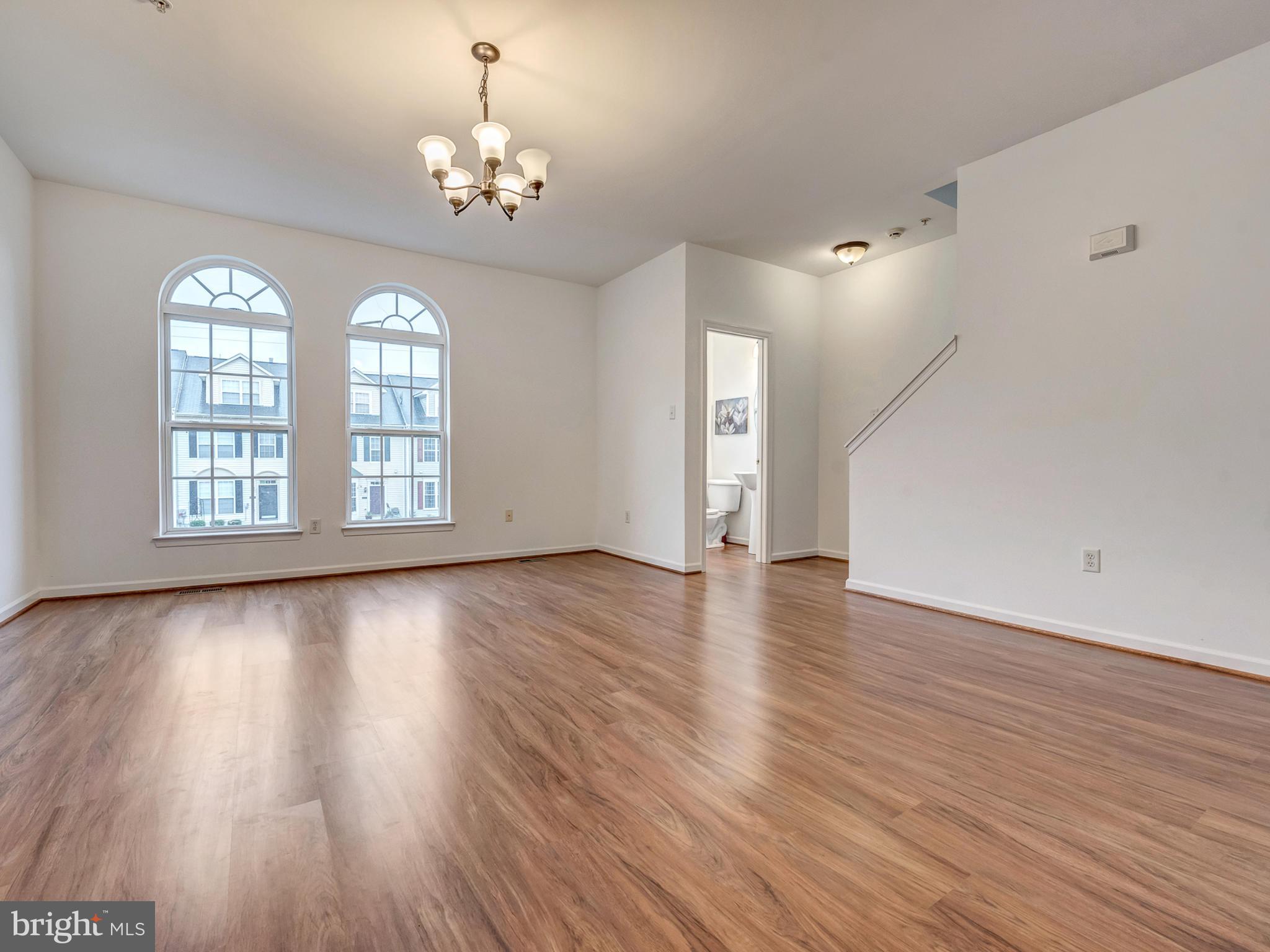 WESTVIEW CORPORATE CENTER - Residential