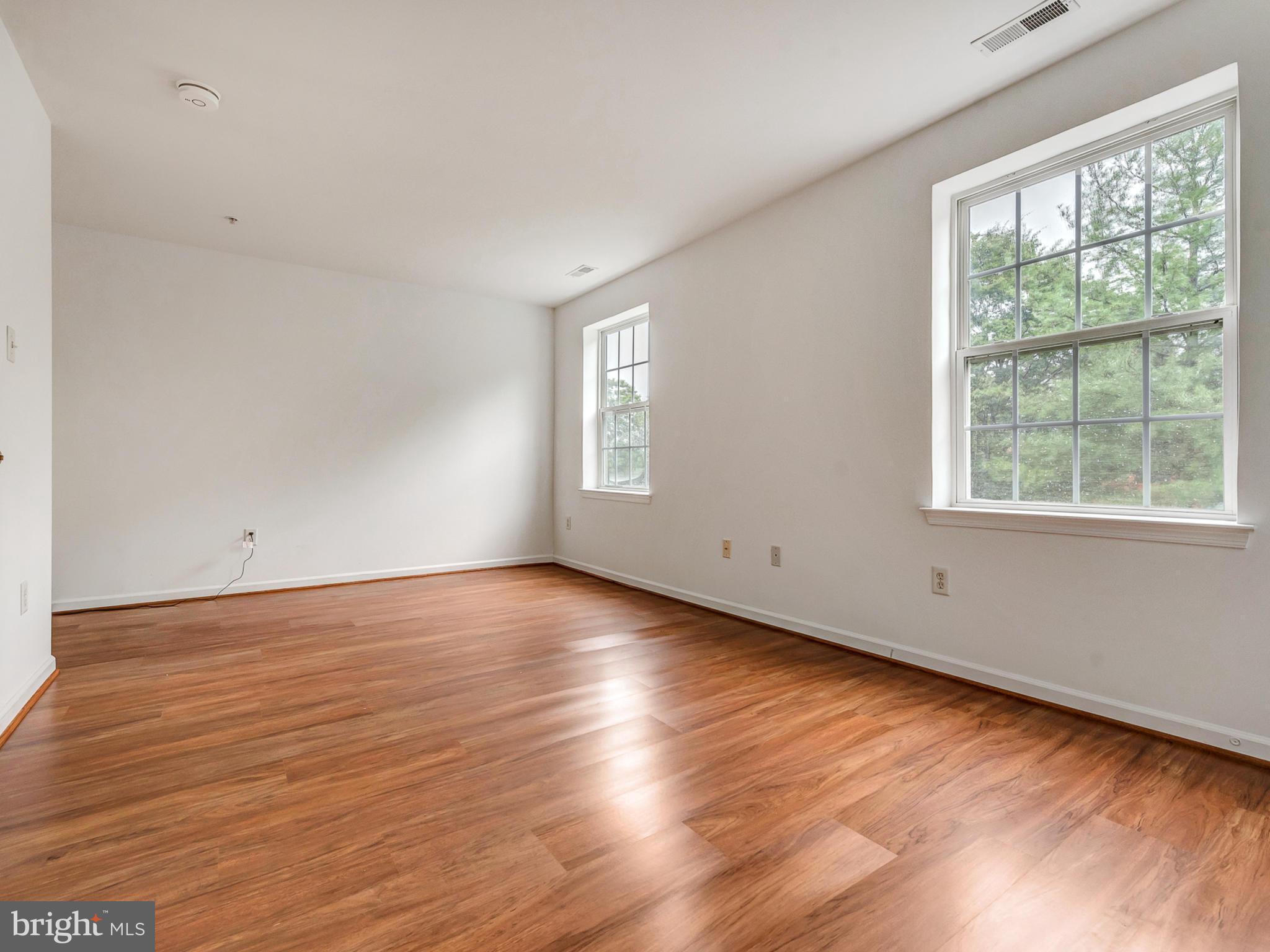 WESTVIEW CORPORATE CENTER - Residential