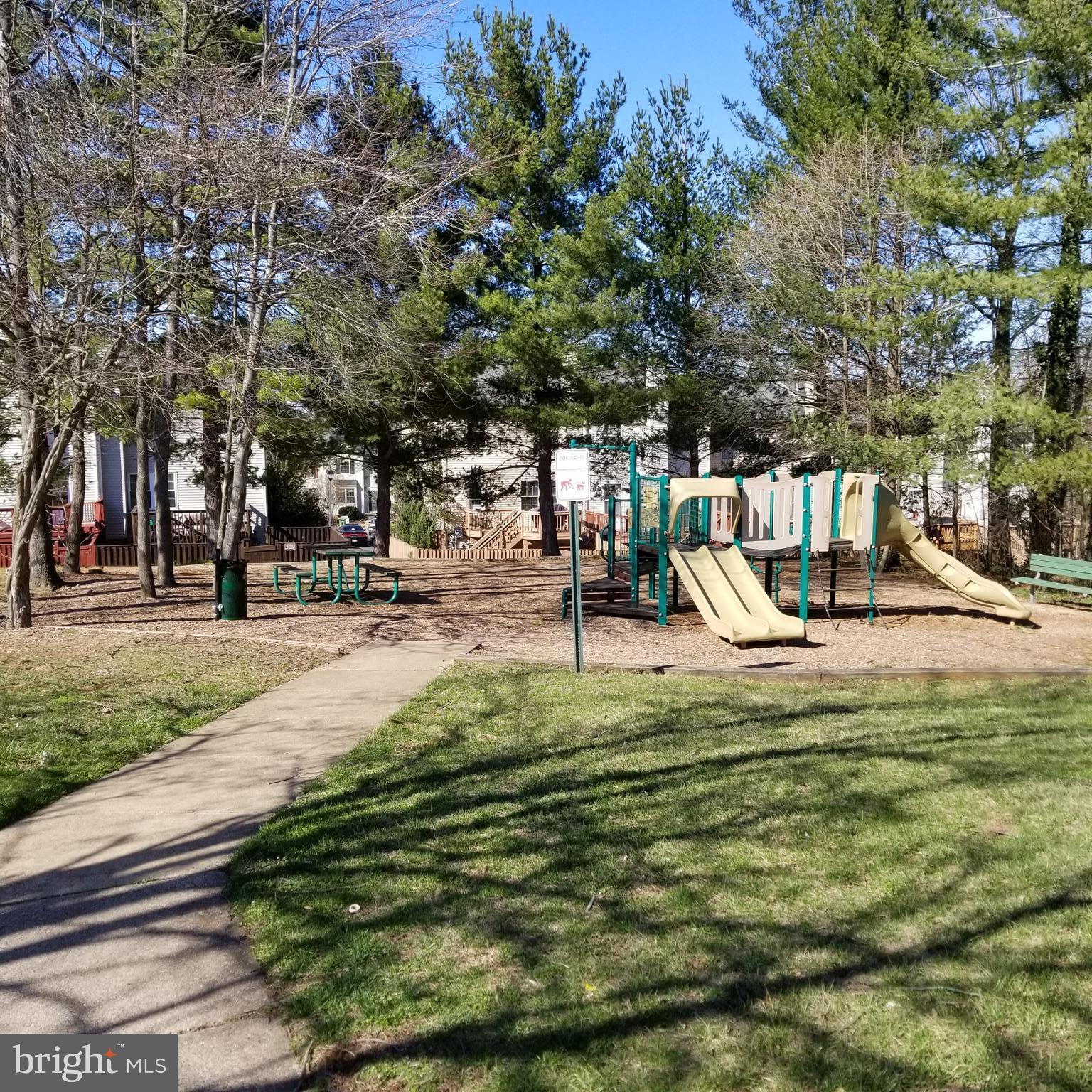 QUAIL HOLLOW - Residential