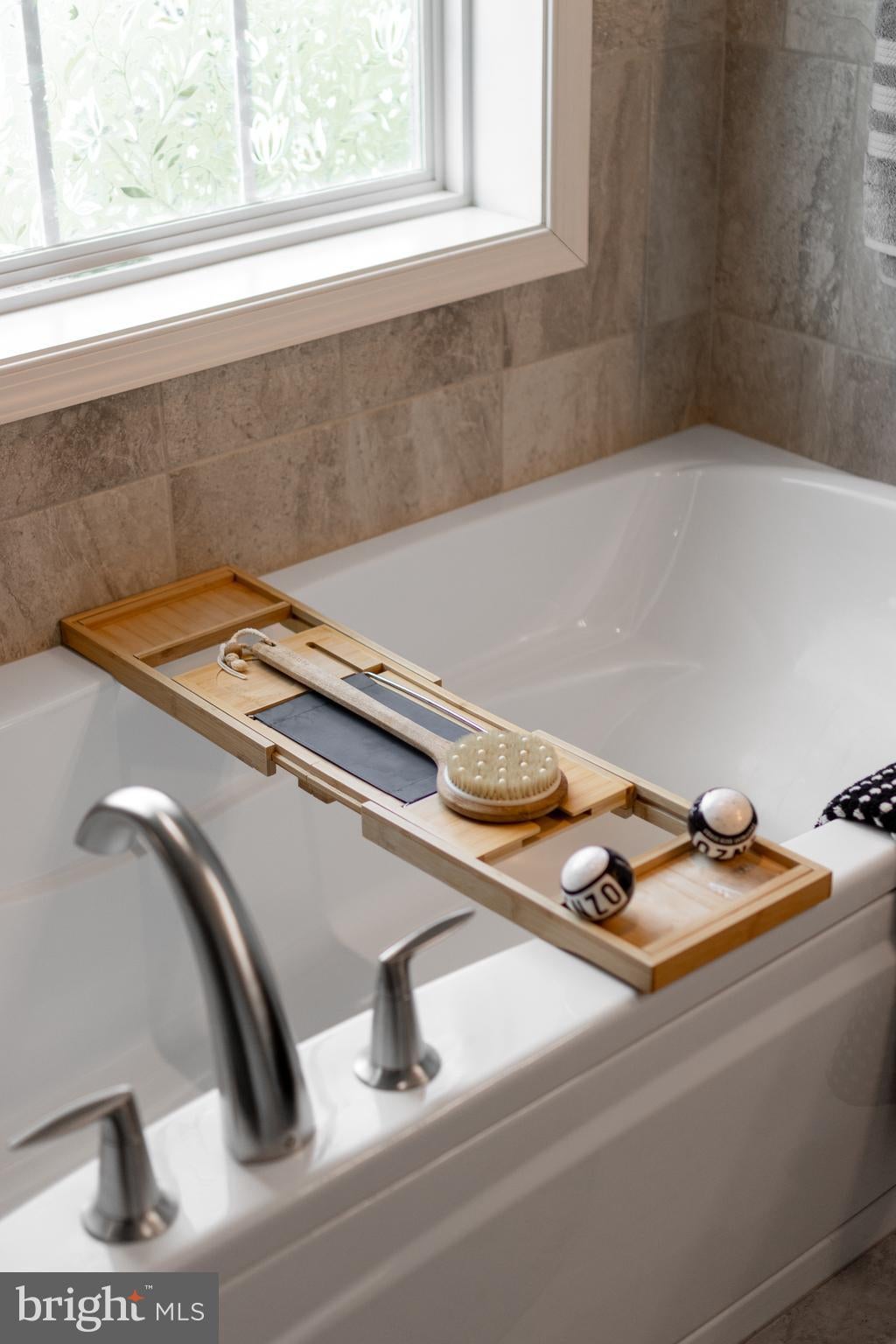 FIELDSTONE - Residential