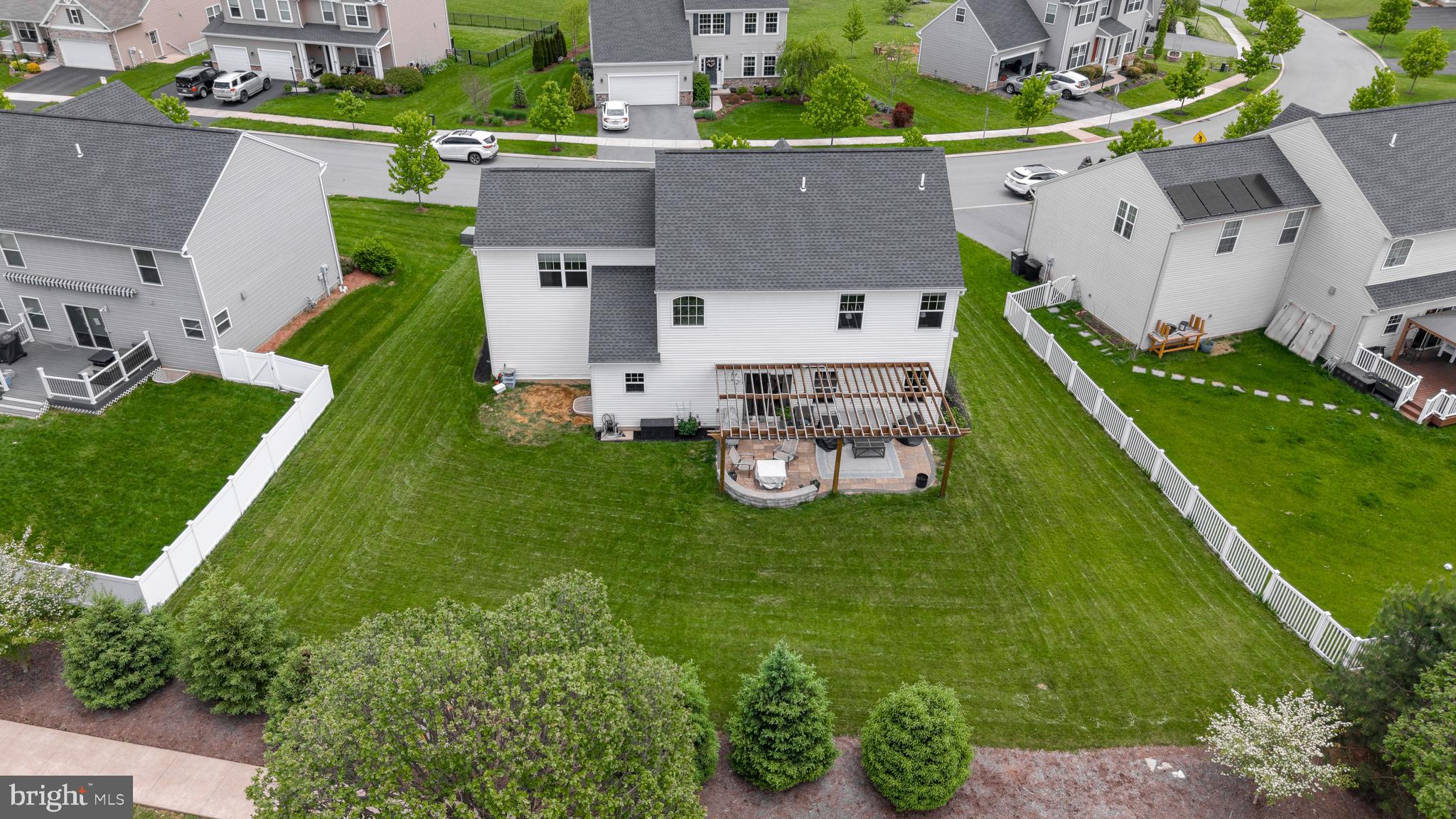 FIELDSTONE - Residential