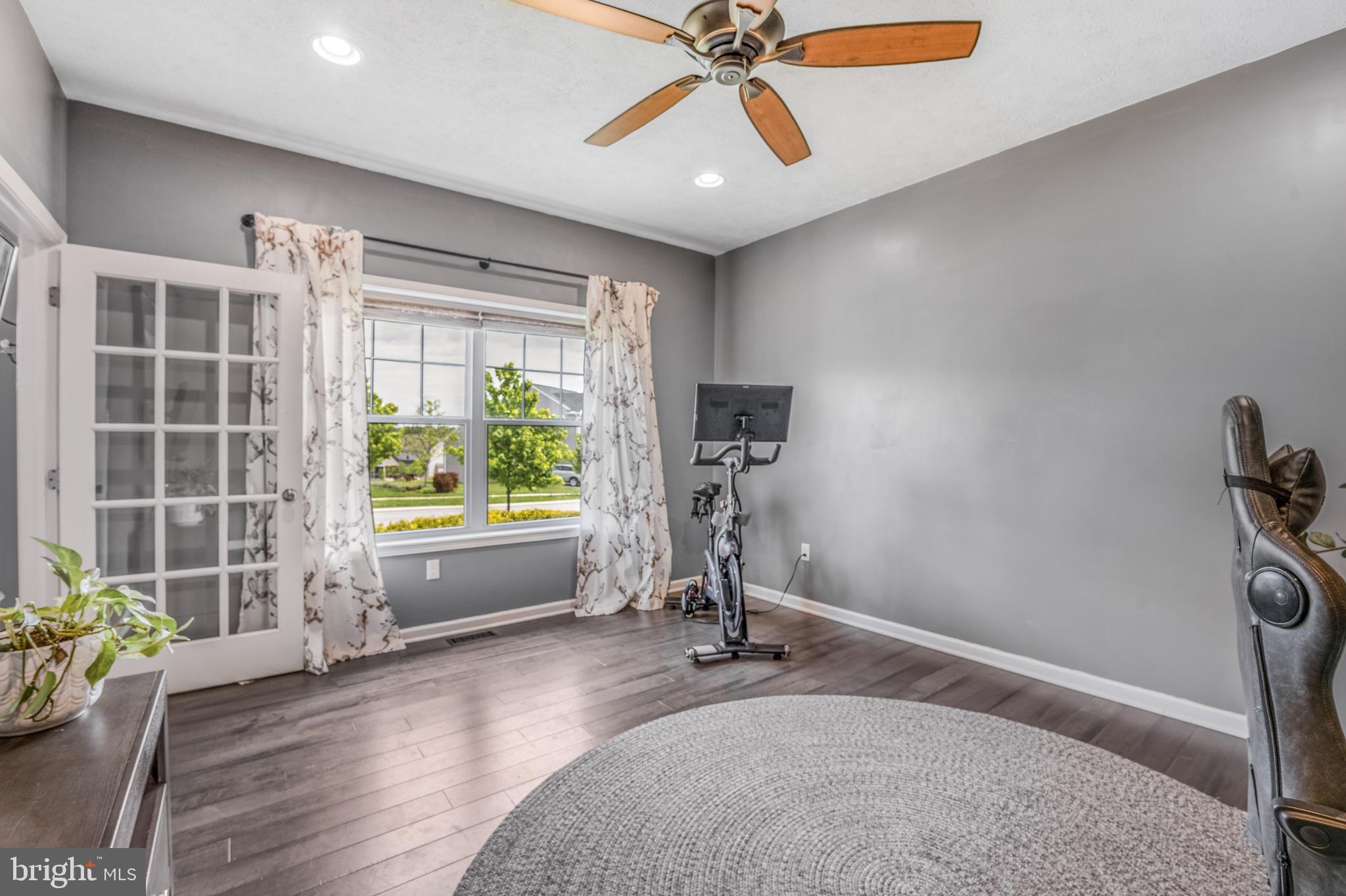 FIELDSTONE - Residential