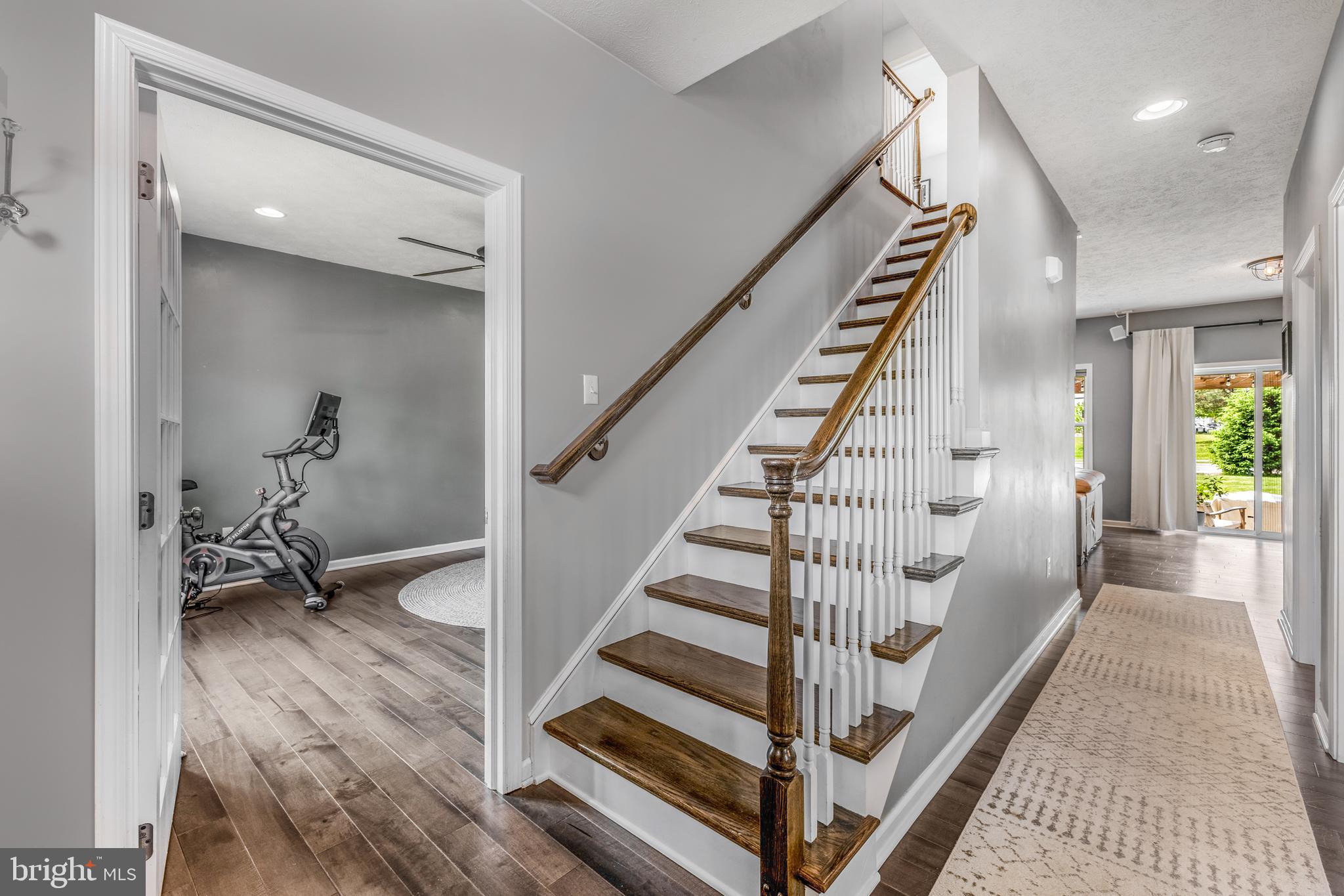 FIELDSTONE - Residential