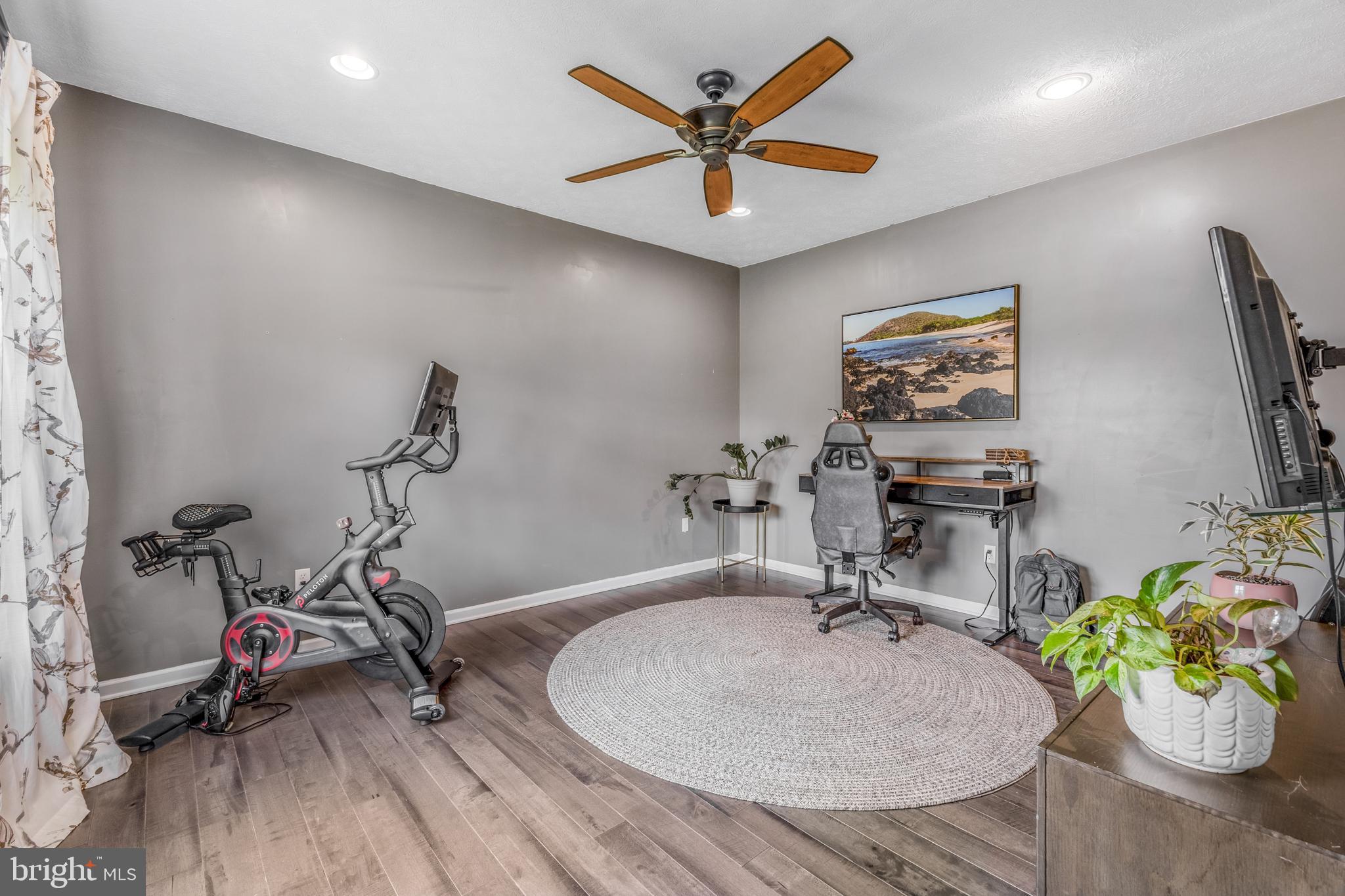 FIELDSTONE - Residential