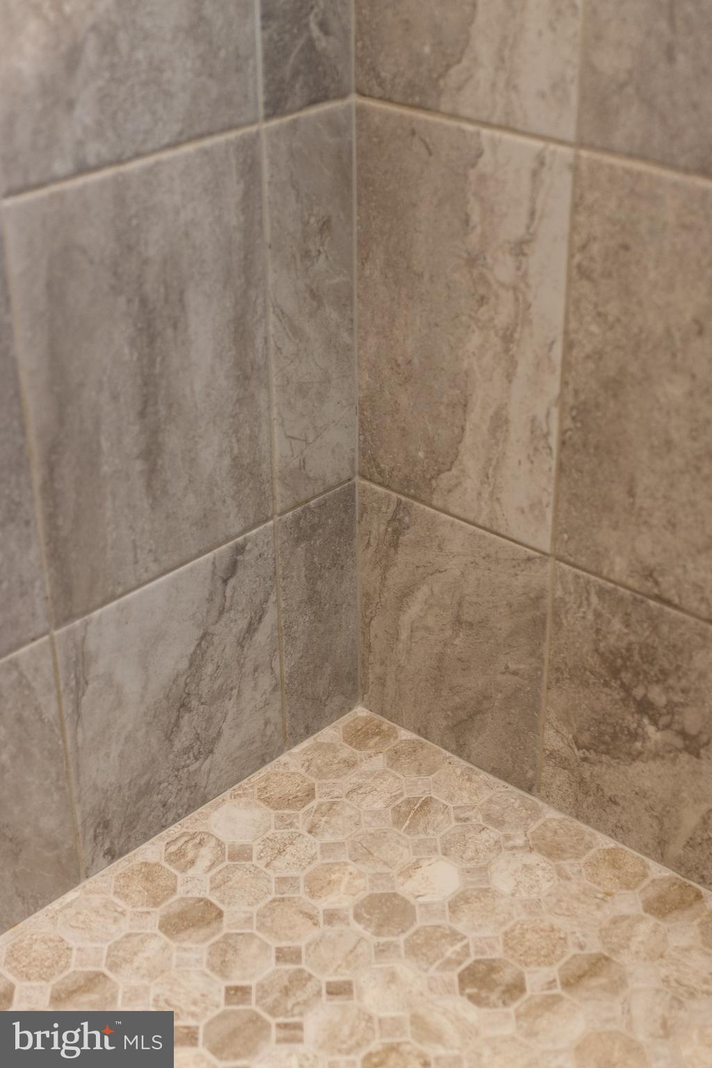FIELDSTONE - Residential