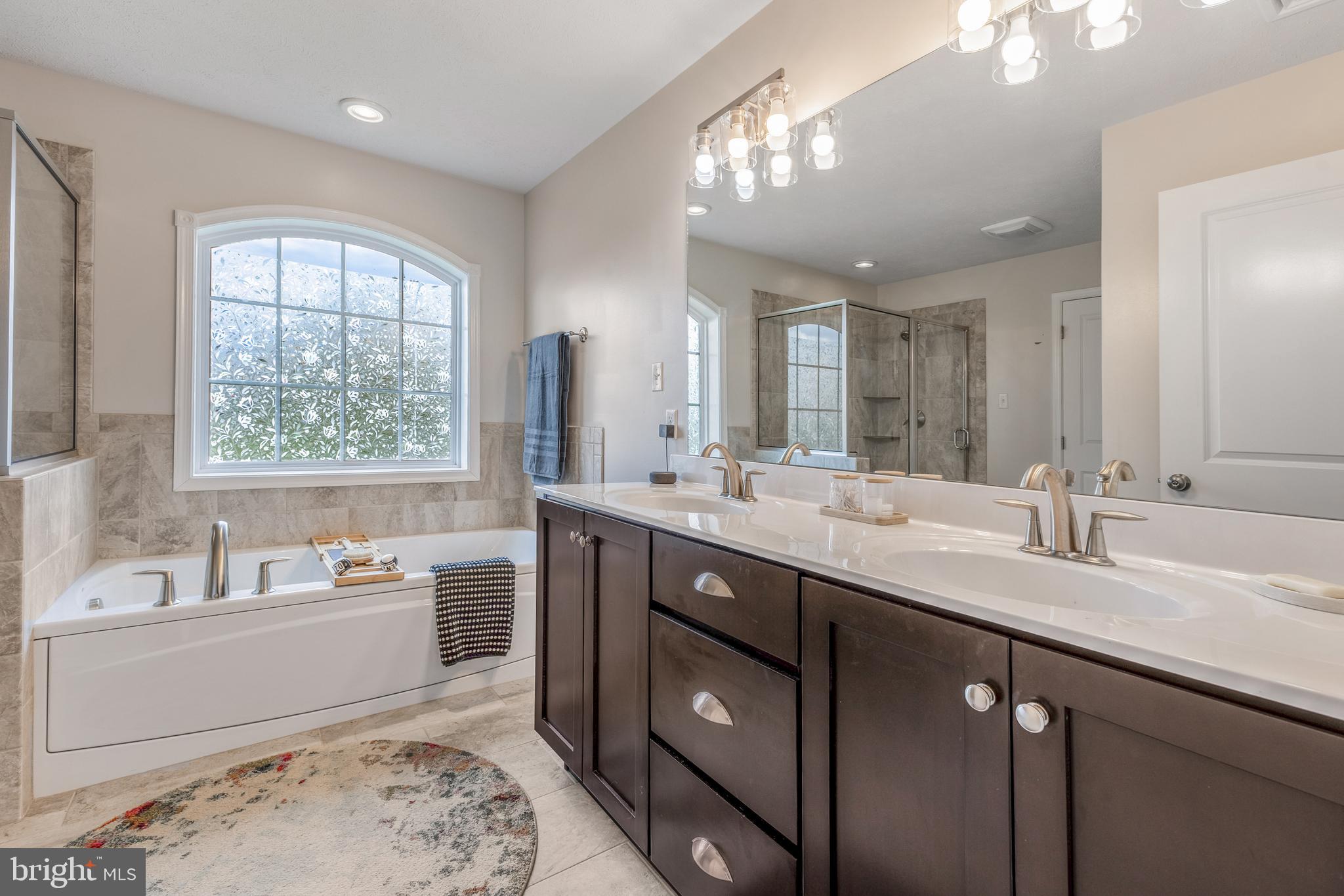FIELDSTONE - Residential
