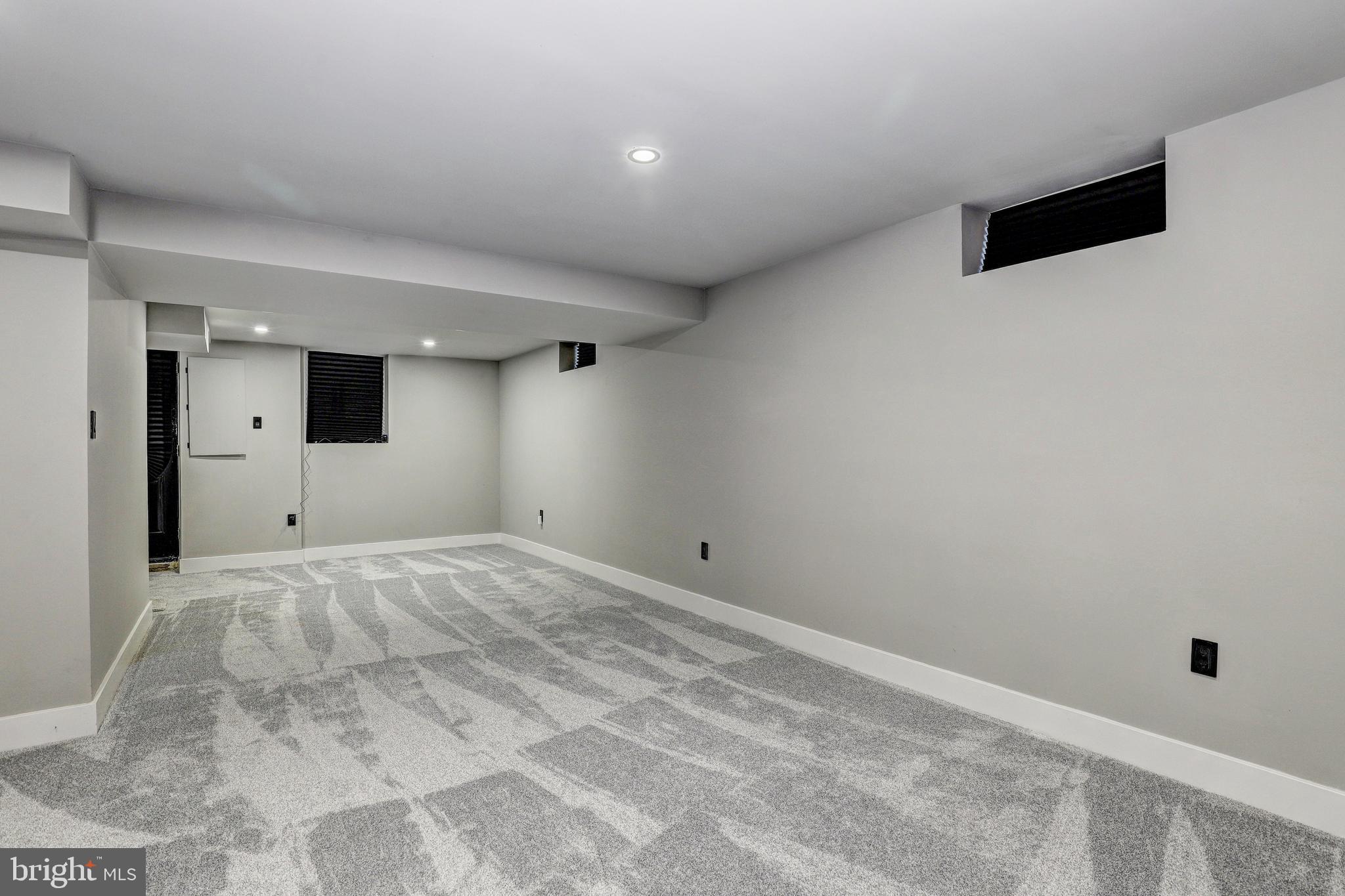 WEST BALTIMORE - Residential