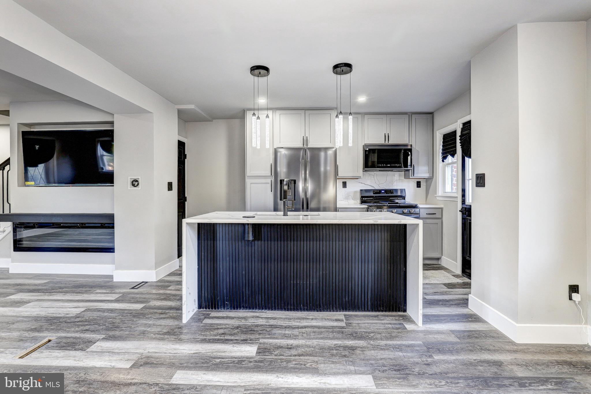 WEST BALTIMORE - Residential