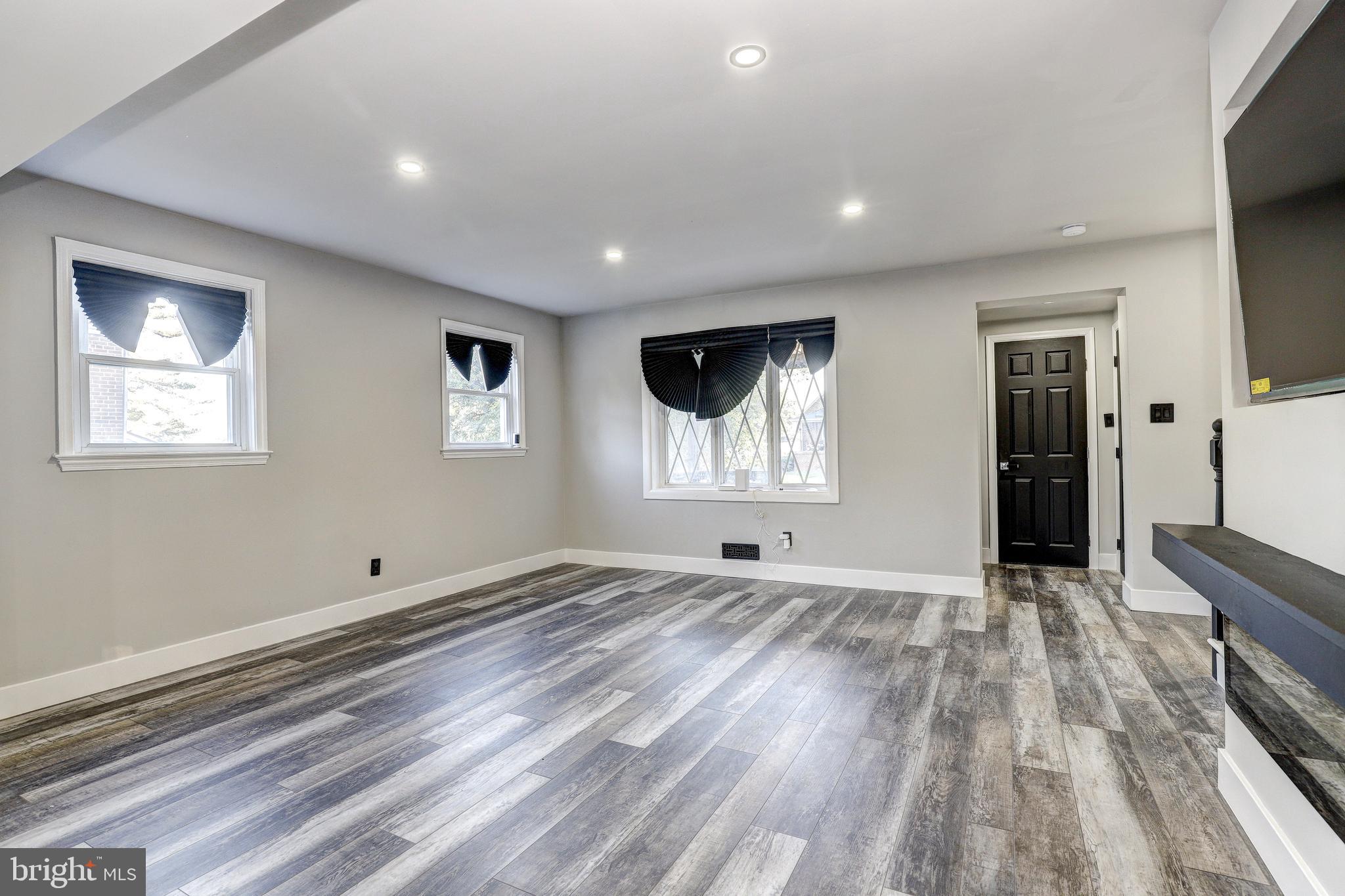 WEST BALTIMORE - Residential