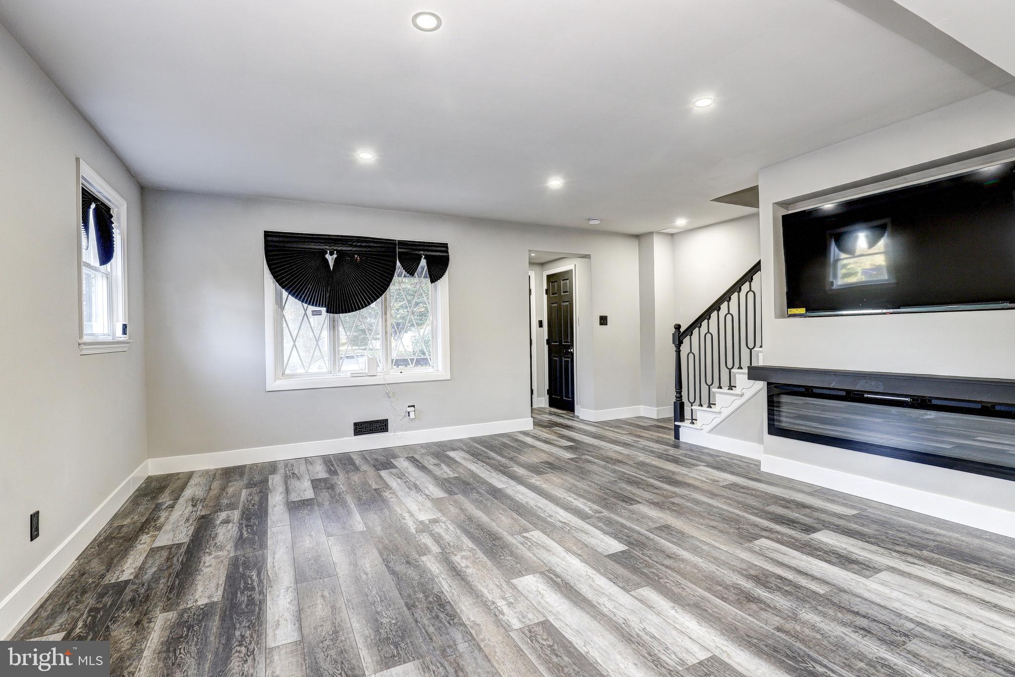 WEST BALTIMORE - Residential