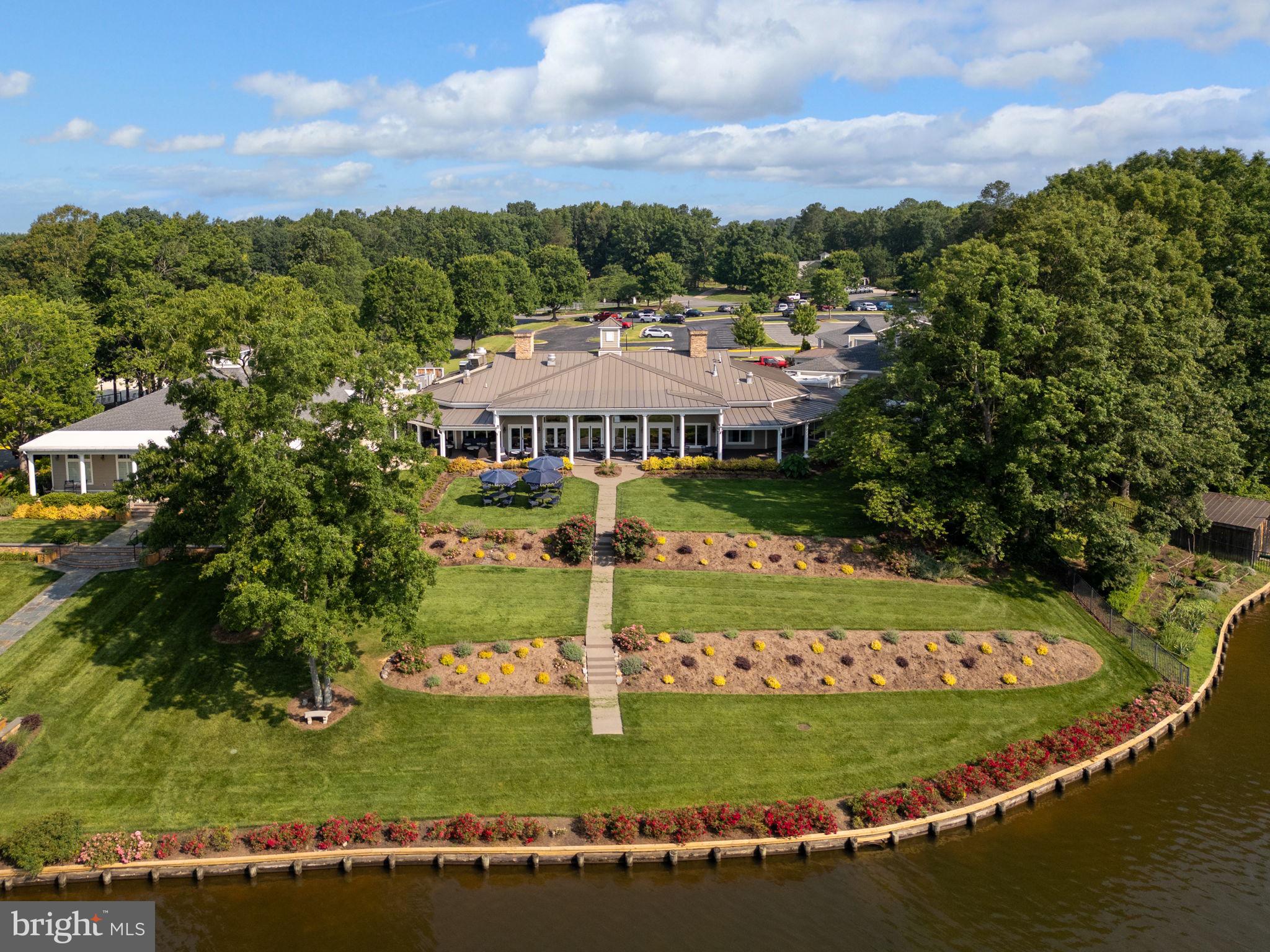FAWN LAKE - Residential