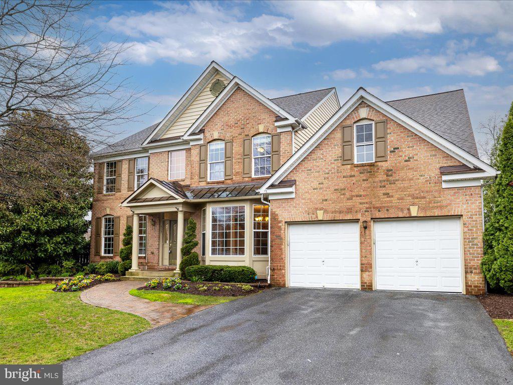 ASHBROOK - Residential