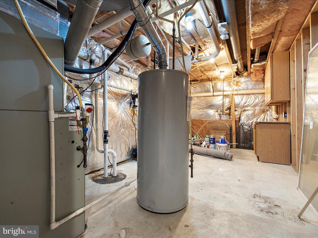 ASHBROOK - Residential