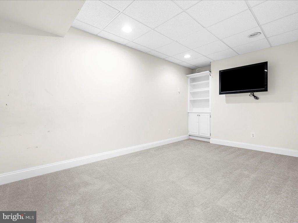 ASHBROOK - Residential