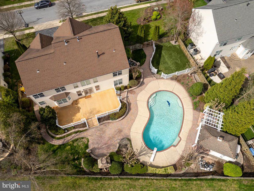 ASHBROOK - Residential