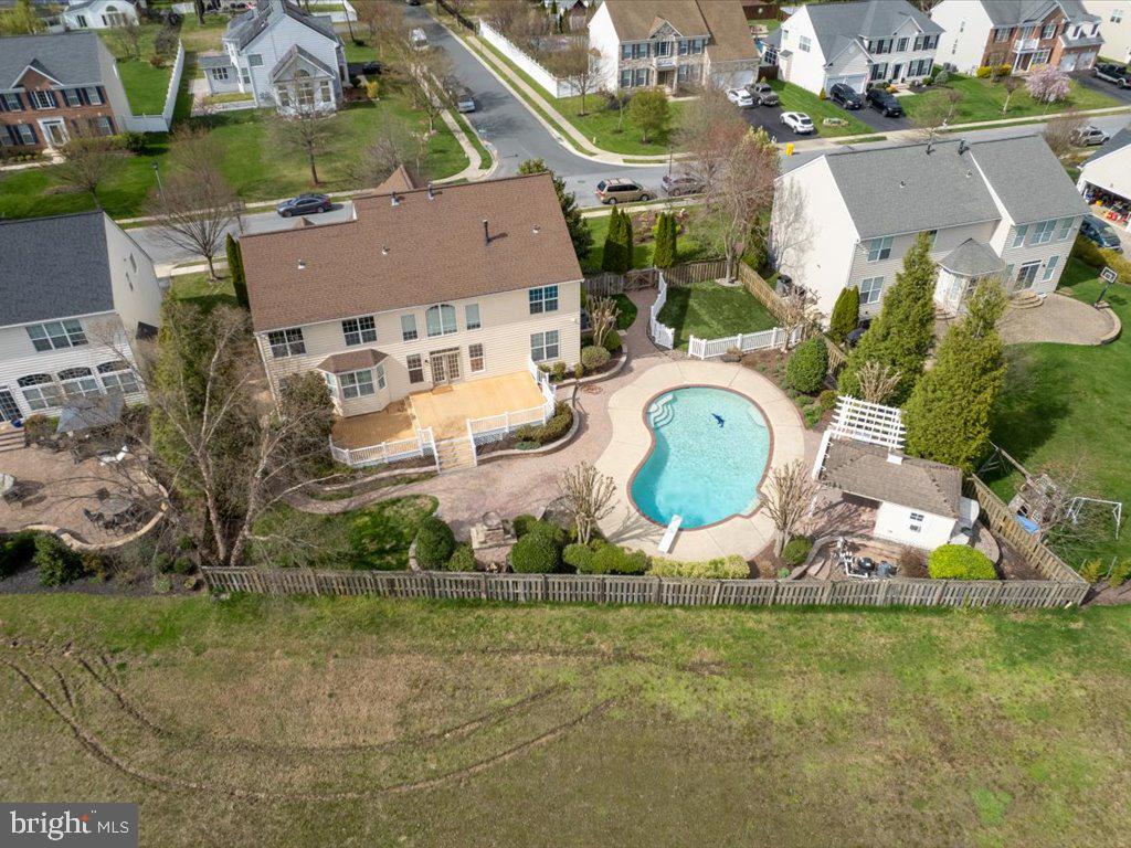 ASHBROOK - Residential