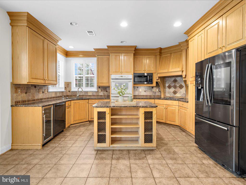 ASHBROOK - Residential