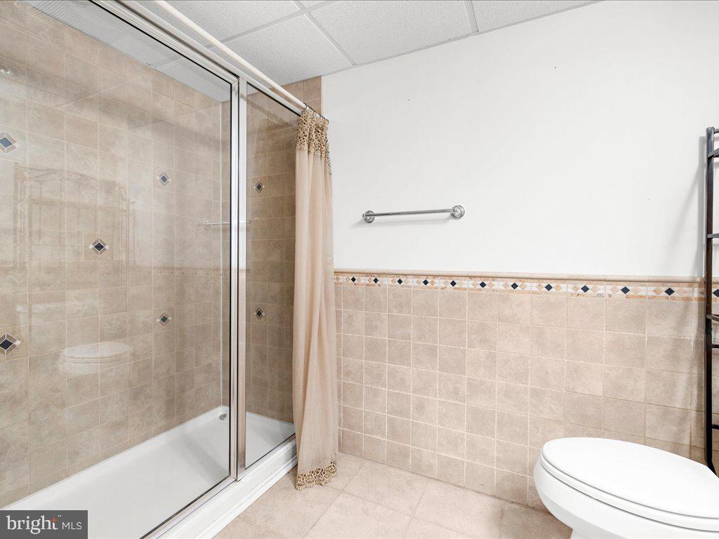 ASHBROOK - Residential