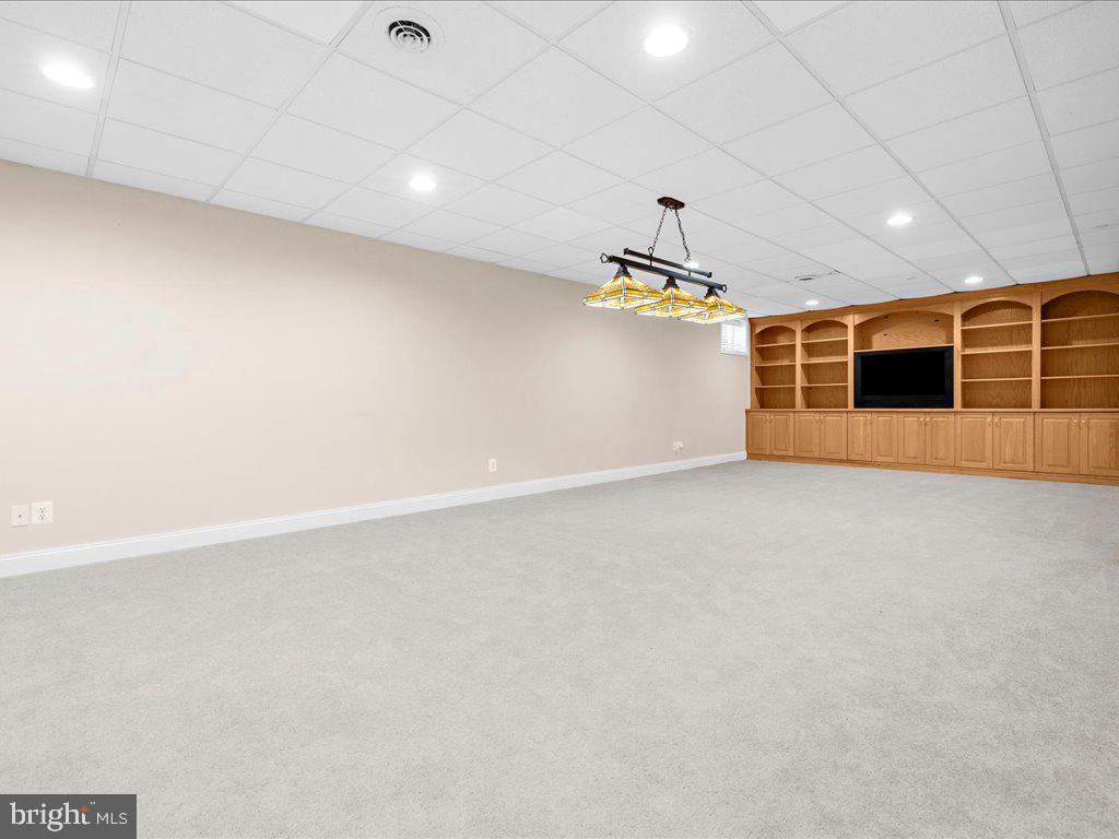 ASHBROOK - Residential