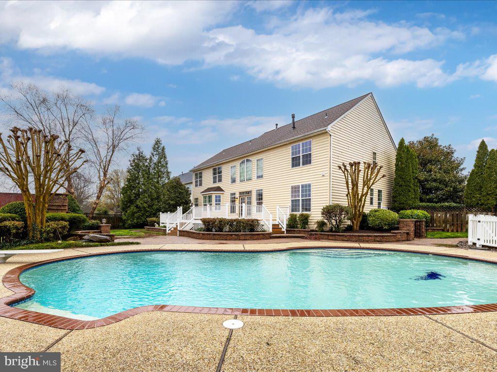 ASHBROOK - Residential