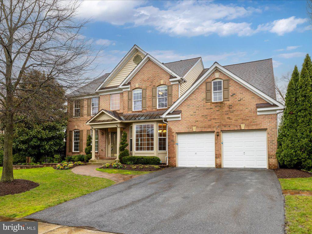 ASHBROOK - Residential