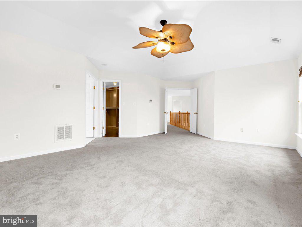 ASHBROOK - Residential