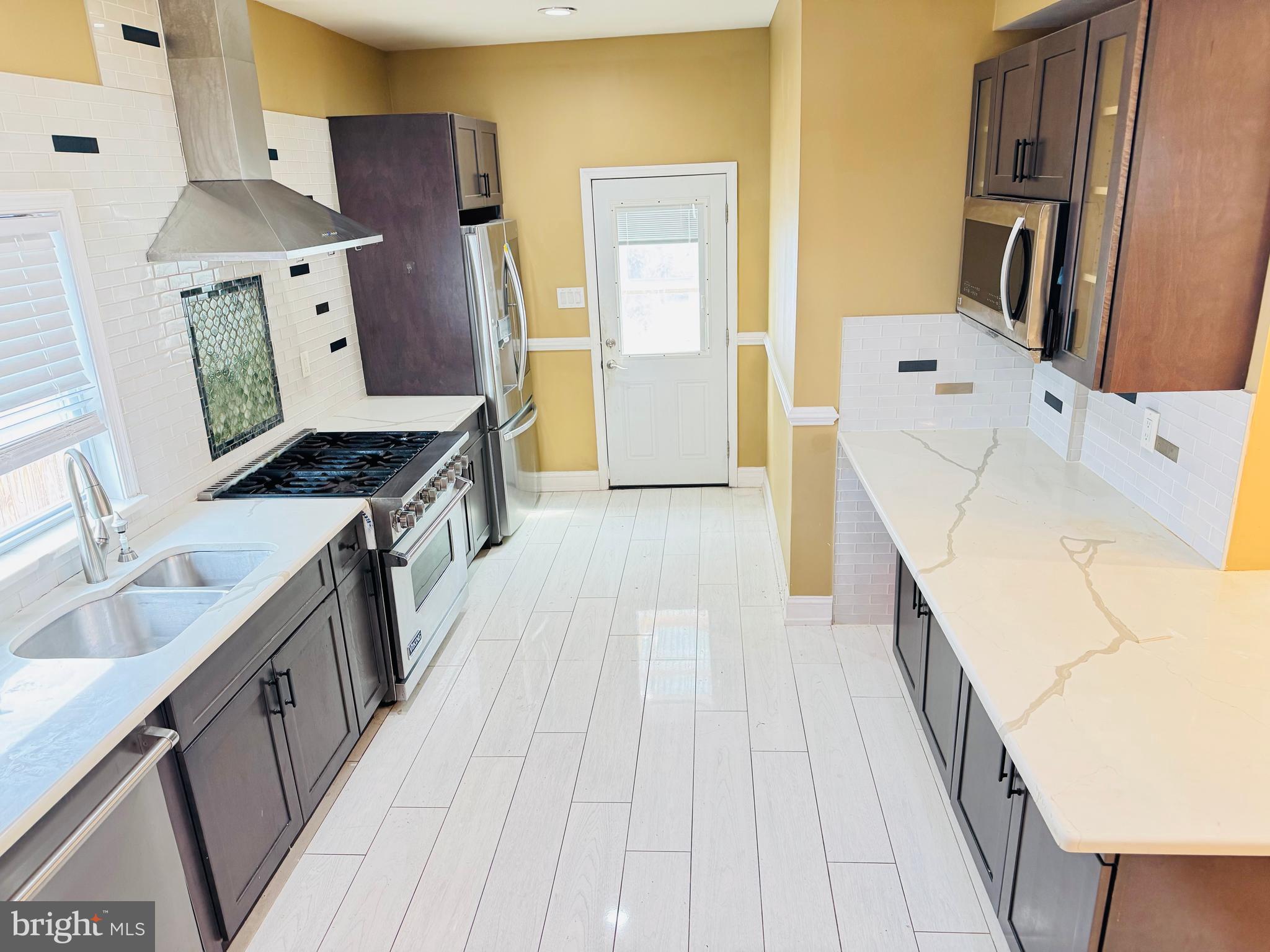 RIDLEY PARK - Residential