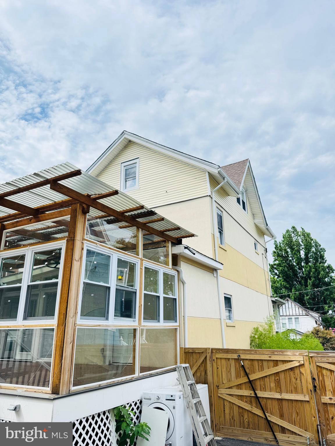 RIDLEY PARK - Residential