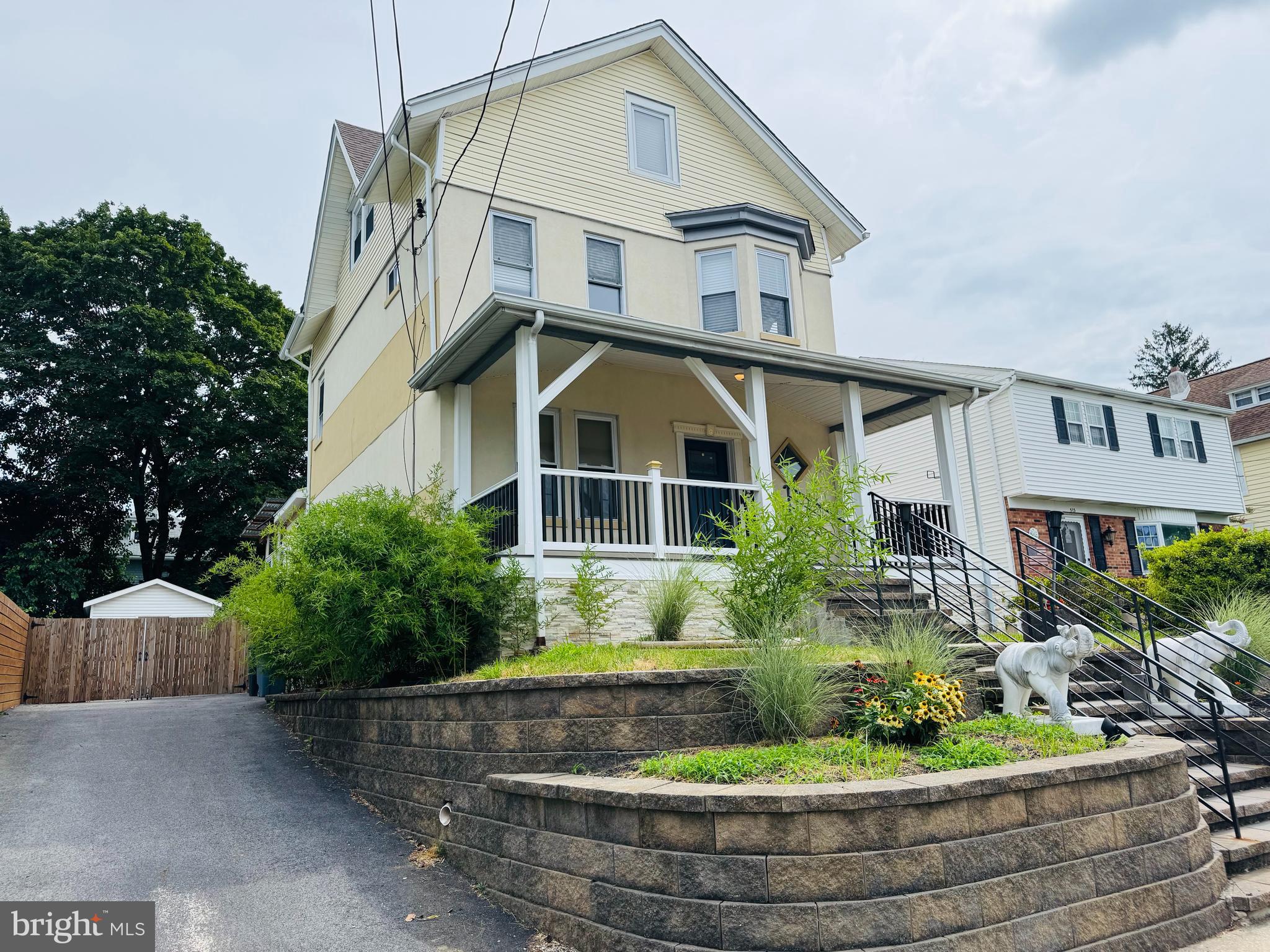 Welcome to 515 Harrison in the historic Ridley Park. This charming 3-story home was completely renovated few years ago. Main level offer an open, inviting layout with elegant design featuring natural wood floor, custom carpentry work, decorative stone fireplace ...Kitchen is updated with Viking appliances, quartz countertops, tiled backsplash. Next to the dining room you'll find an extra room, a half bath and a huge sunroom which is perfect for summer gatherings. Upstairs features an oversized hallway. There are a full bath and 2 large bedrooms with ample closet space on this level. 3rd floor is another bedroom and a custom bathroom with jacuzzi , stand shower and steam sauna. Full finished basement offers extra living space that can be used as home office or another bedroom. The basement also includes a separate laundry area and an updated half bath. This home is located close to major highways and public transportation. Easy showing. Book your appointment today.
