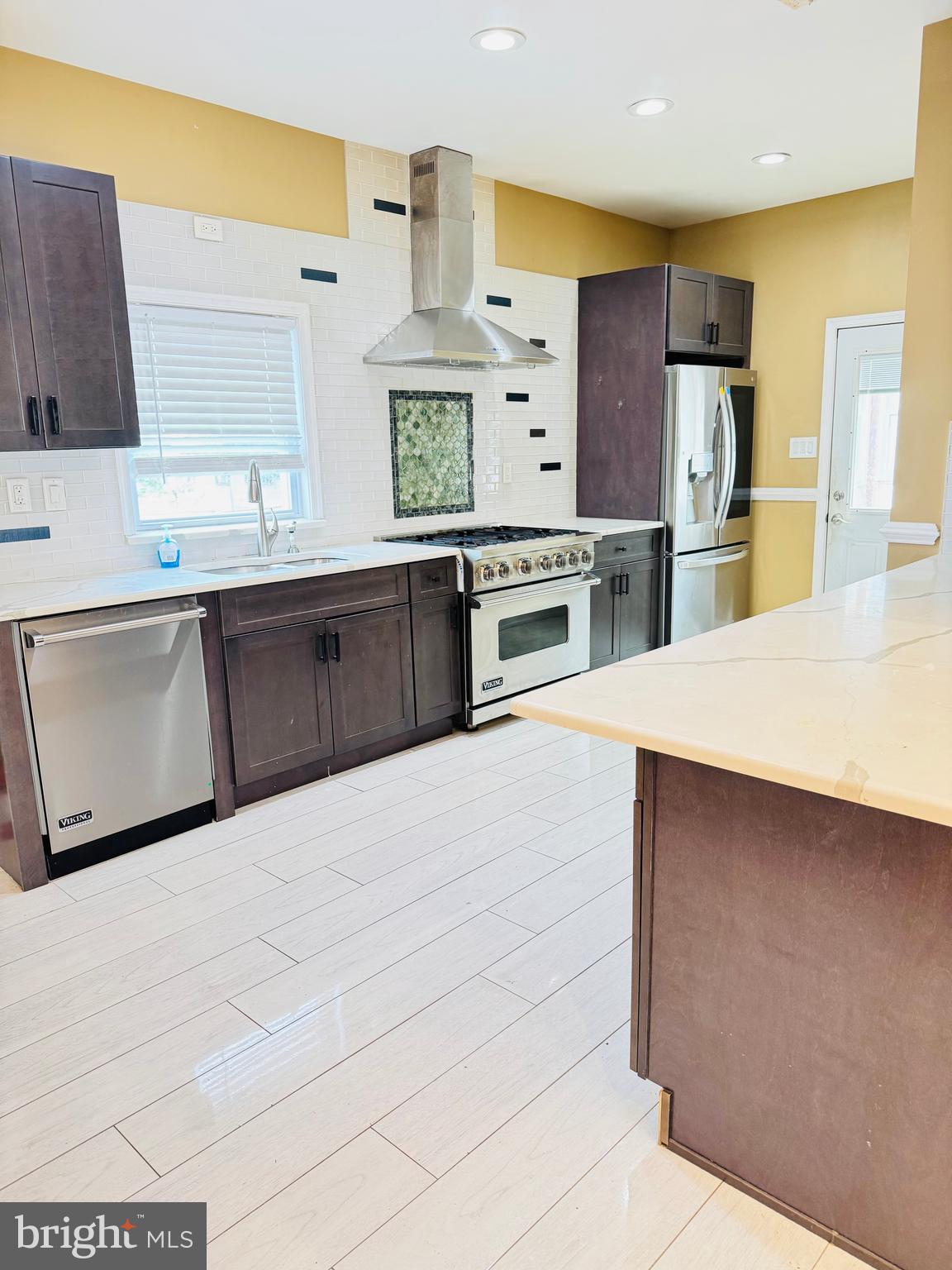 RIDLEY PARK - Residential