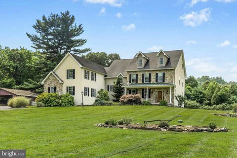 3370 LOWER SAUCON ROAD HELLERTOWN PA 18055