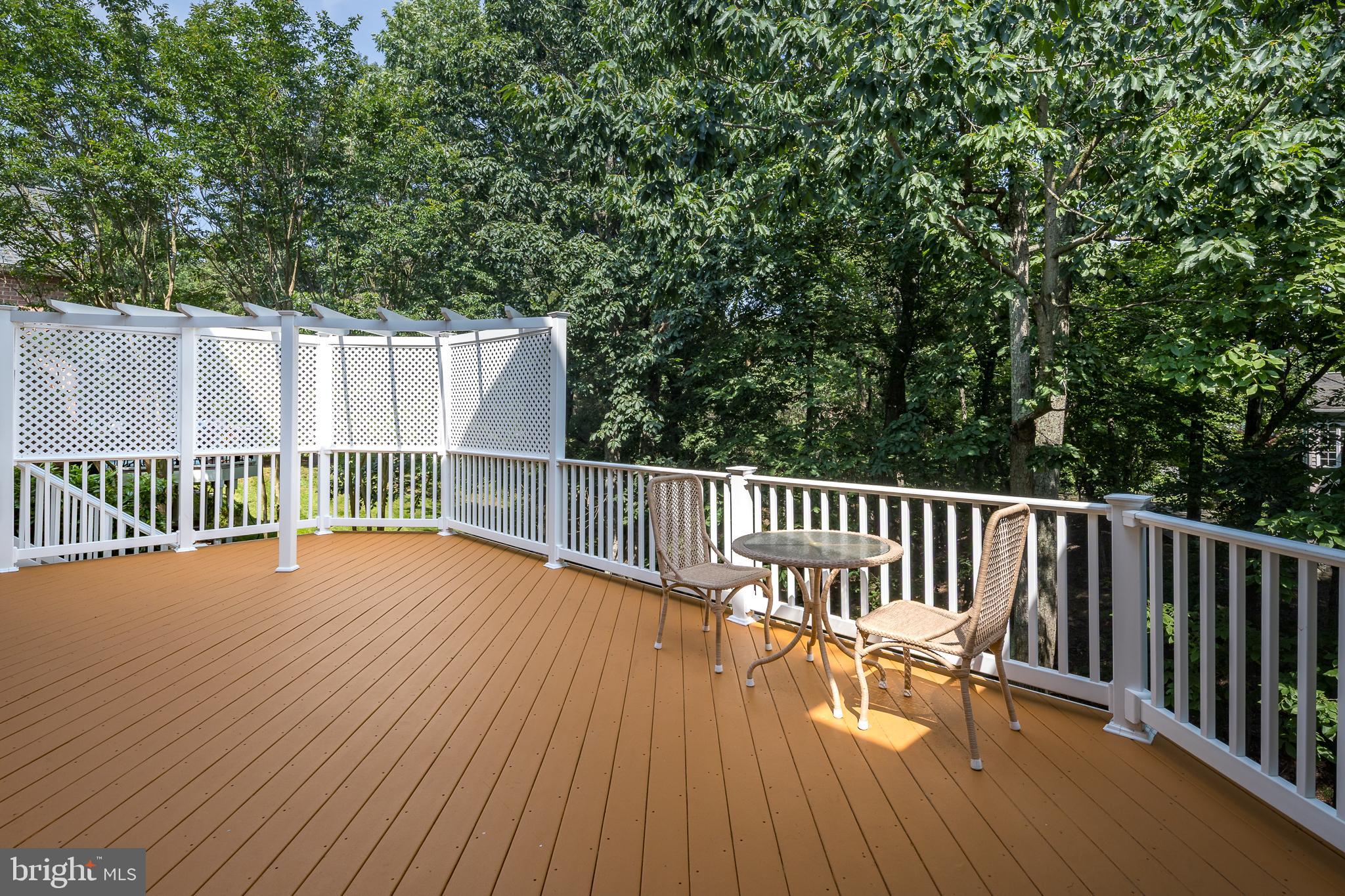 RIVER CREEK - Residential