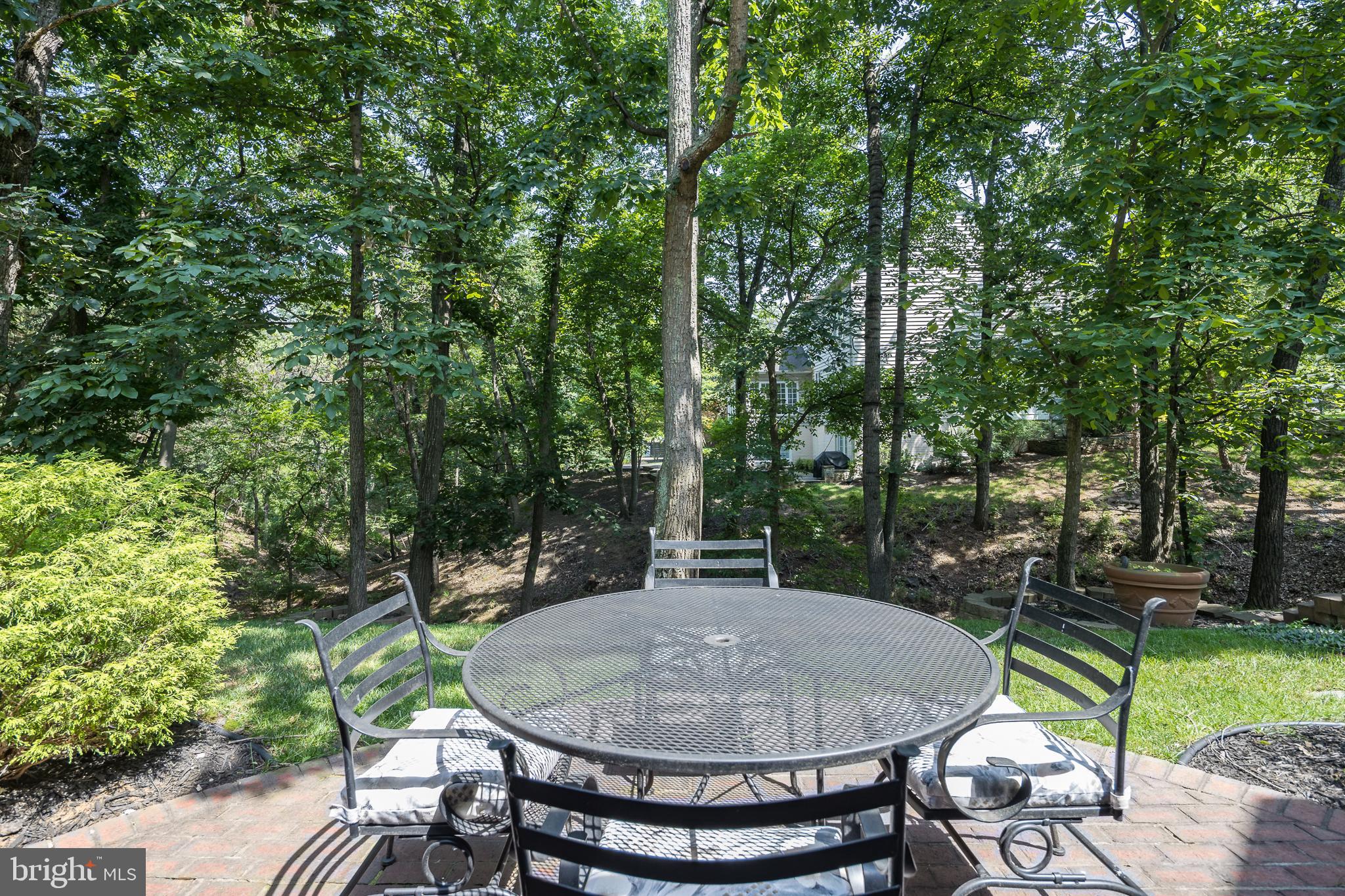 RIVER CREEK - Residential