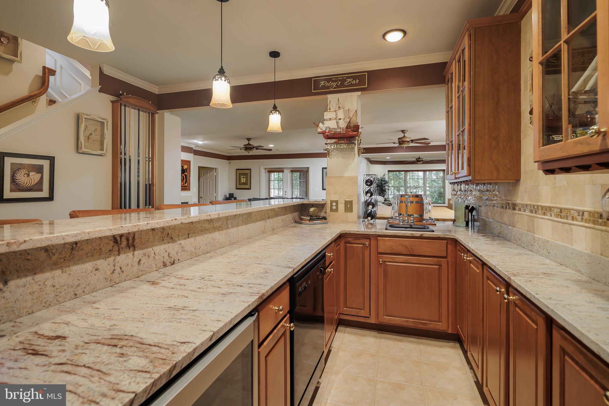 RIVER CREEK - Residential