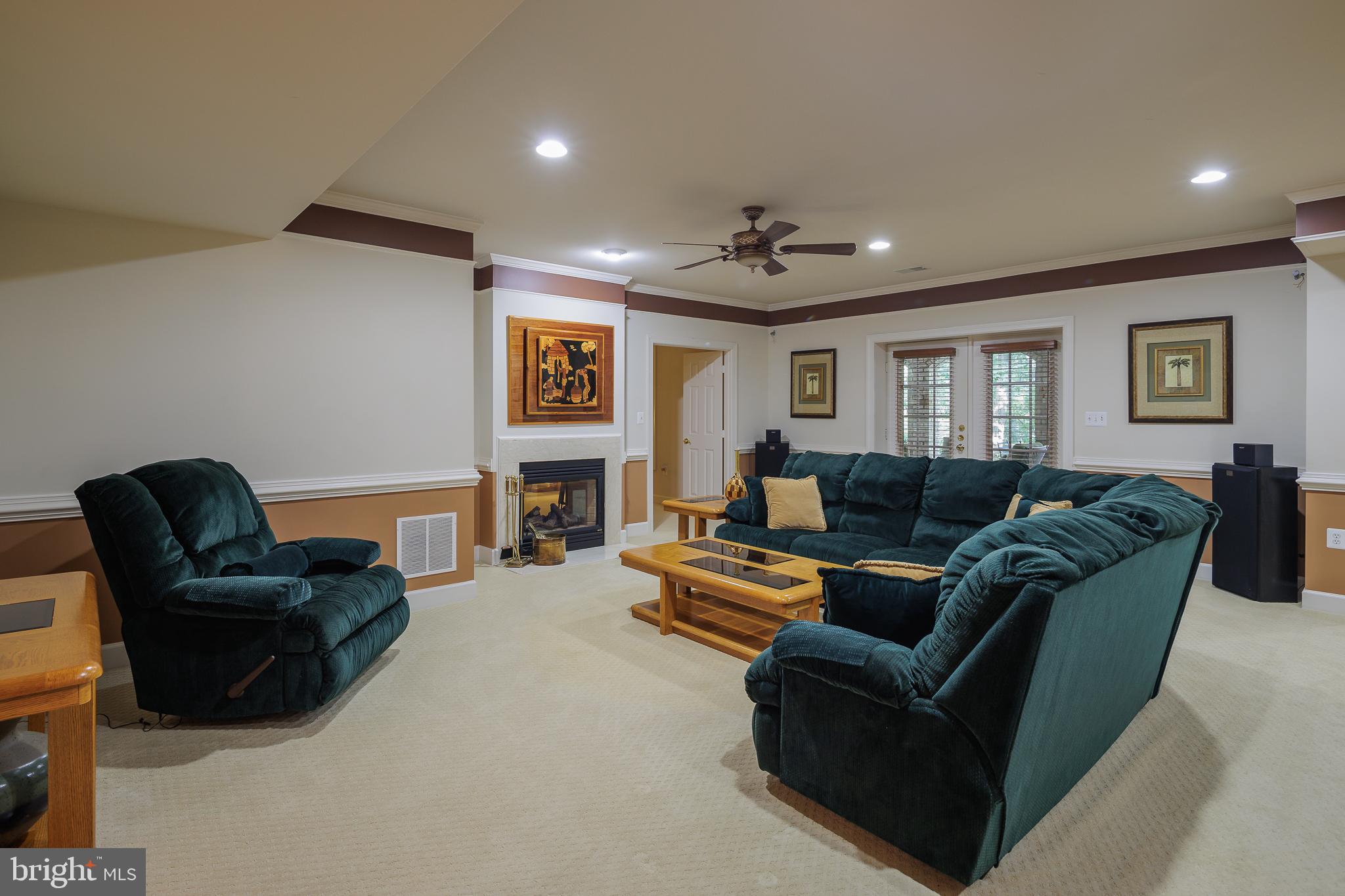 RIVER CREEK - Residential