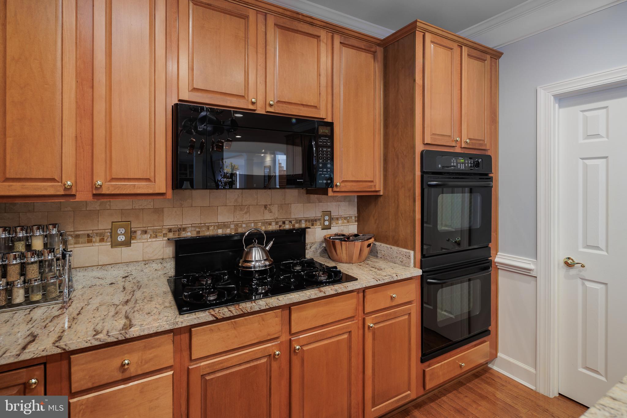 RIVER CREEK - Residential