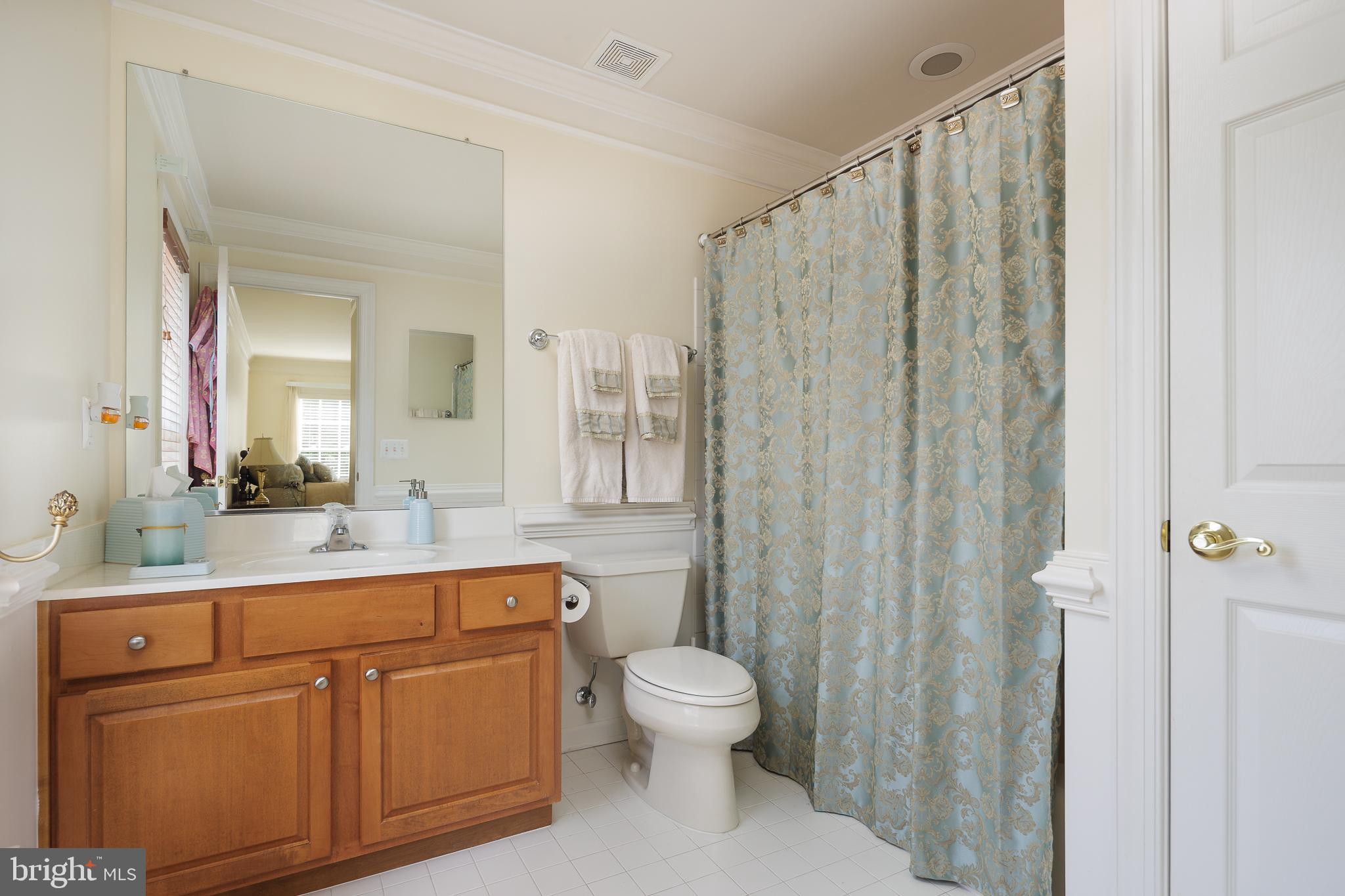 RIVER CREEK - Residential