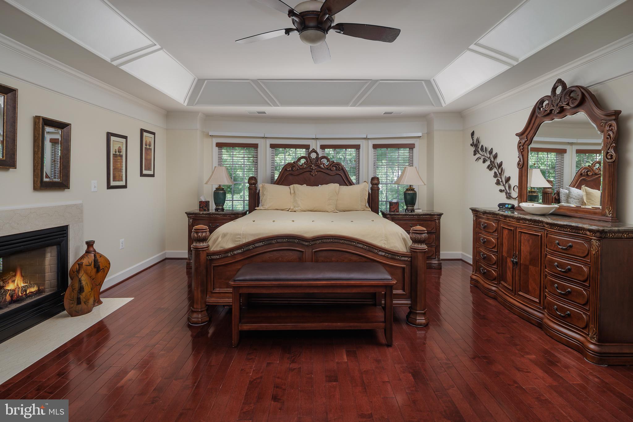 RIVER CREEK - Residential