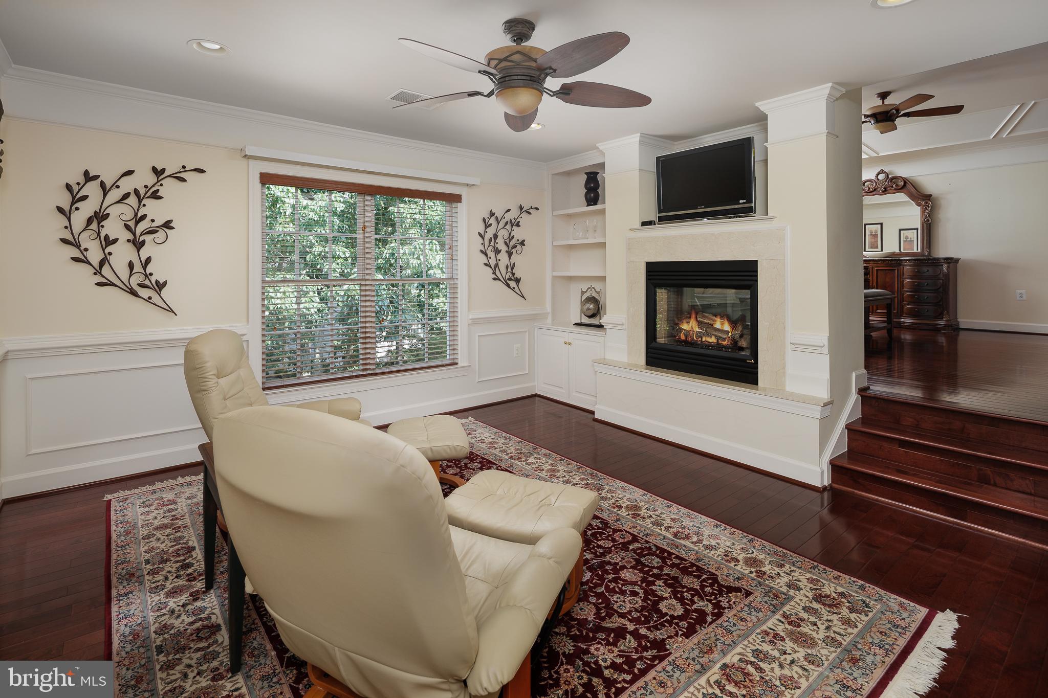 RIVER CREEK - Residential