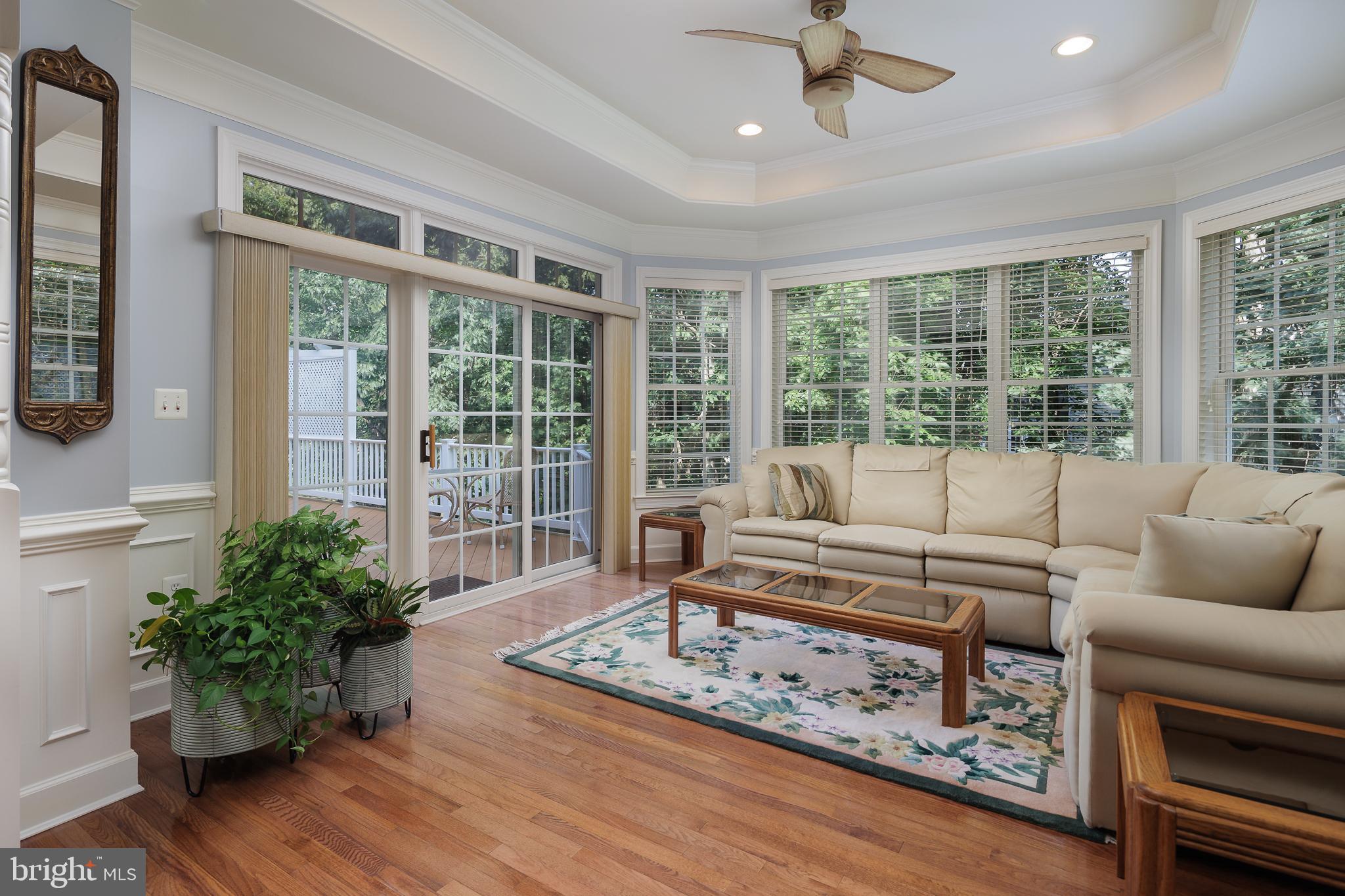 RIVER CREEK - Residential