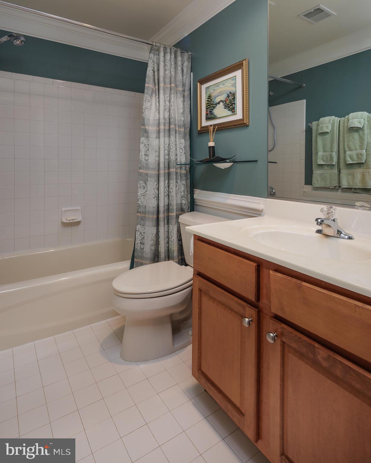 RIVER CREEK - Residential