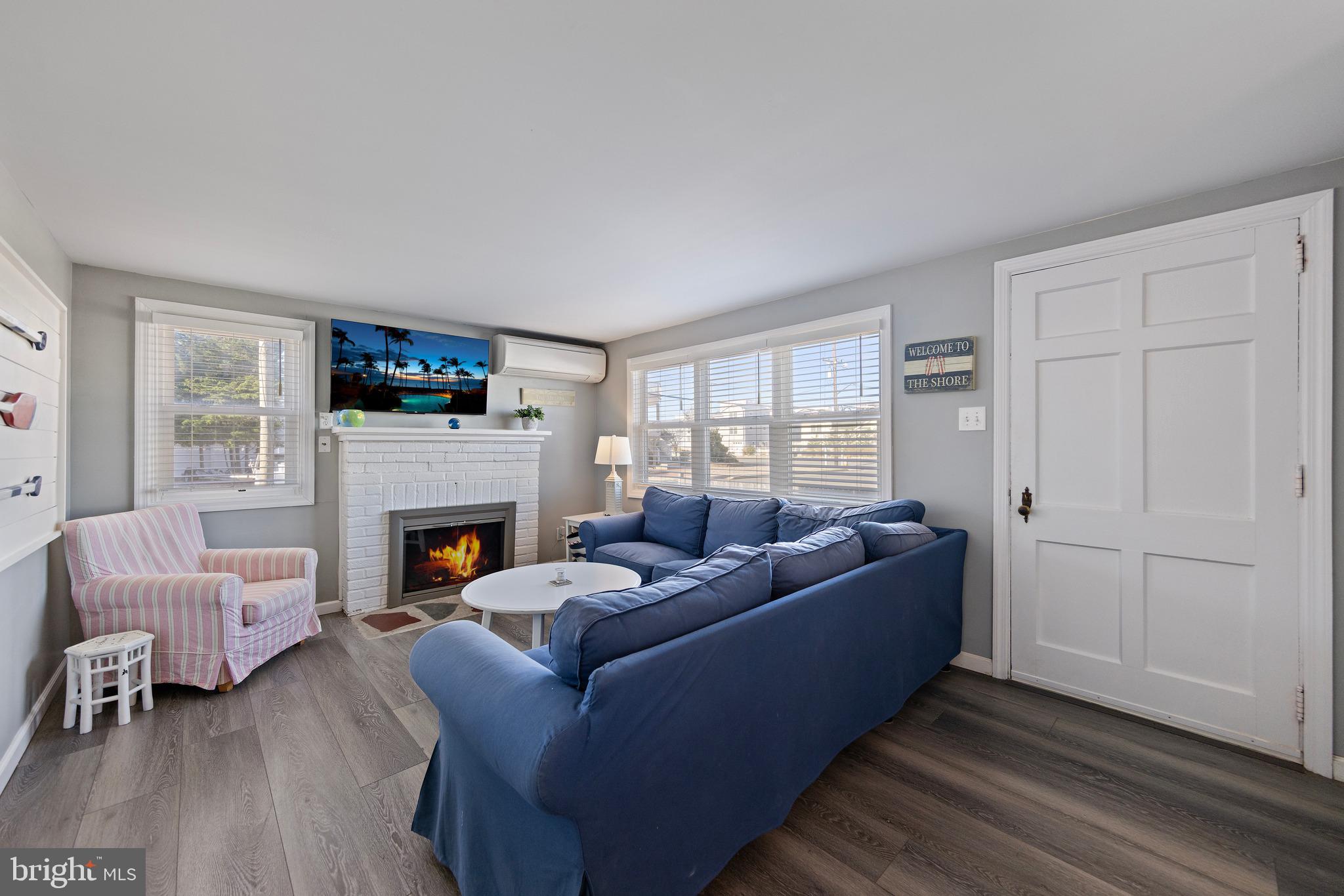 7 E 21ST STREET