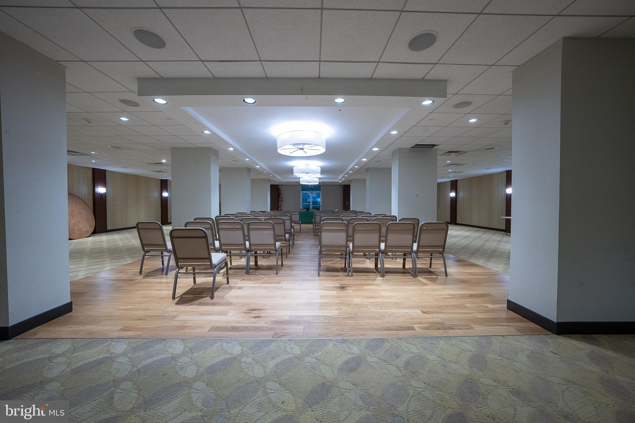 GREEN HILL - Residential