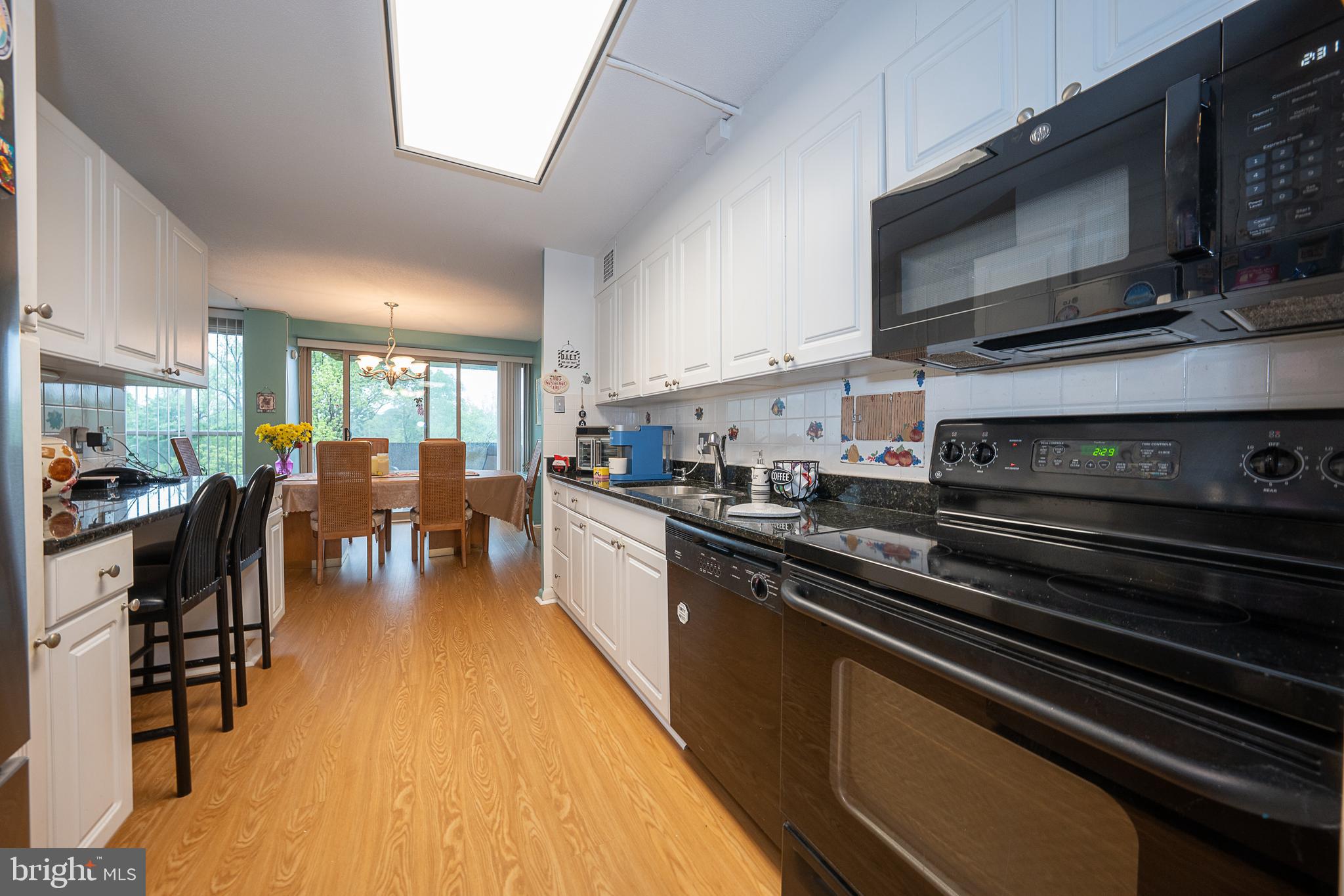 GREEN HILL - Residential