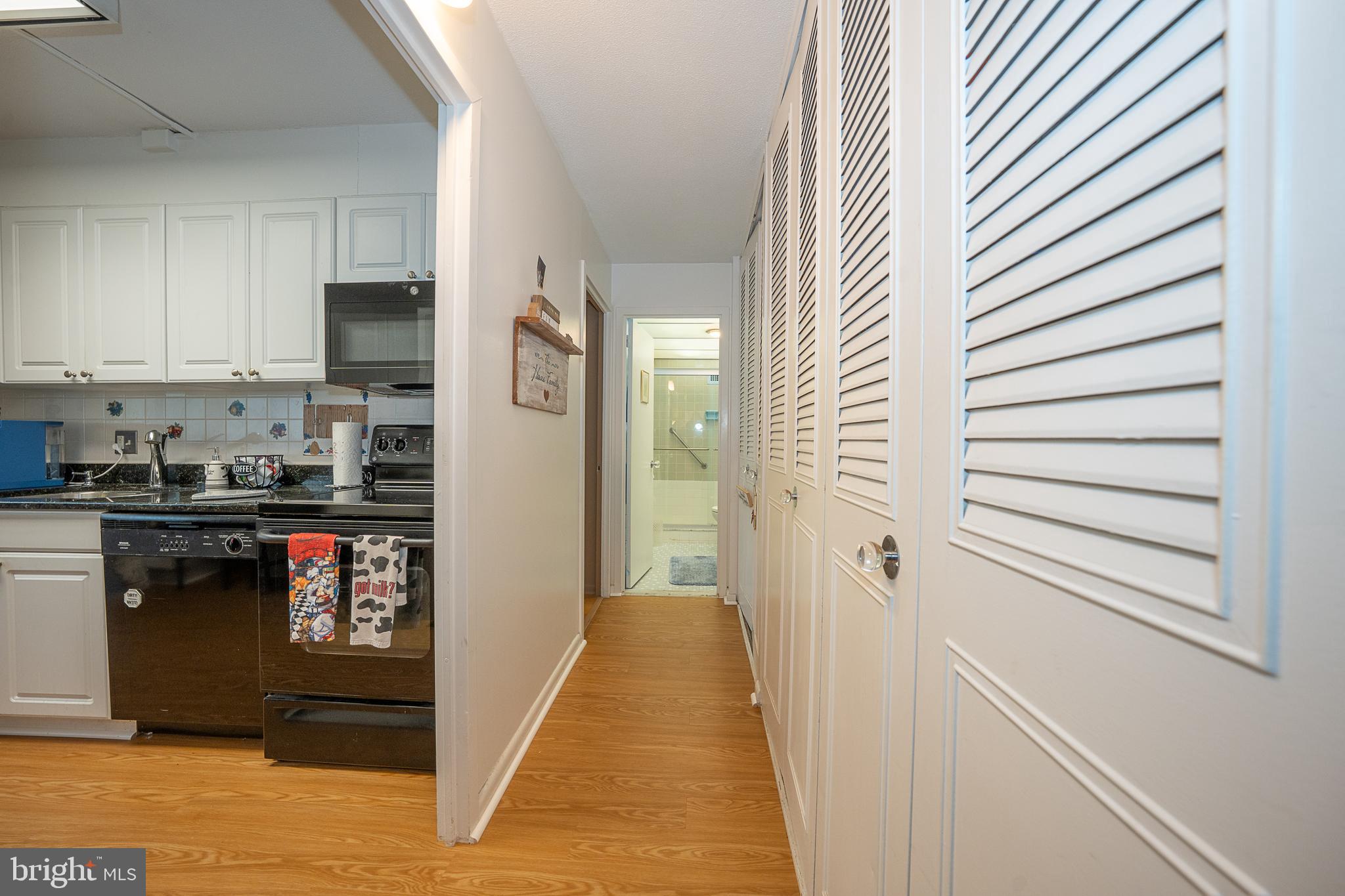 GREEN HILL - Residential